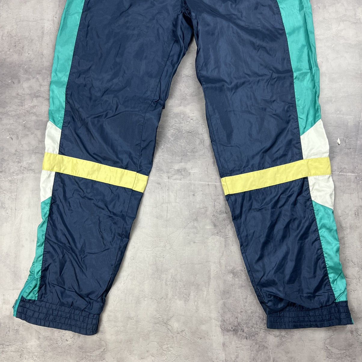 Vintage Rare! Adidas Vintage Nylon Suit Track Jacket Pants 90s Size US XL / EU 56 / 4 - 15 Thumbnail