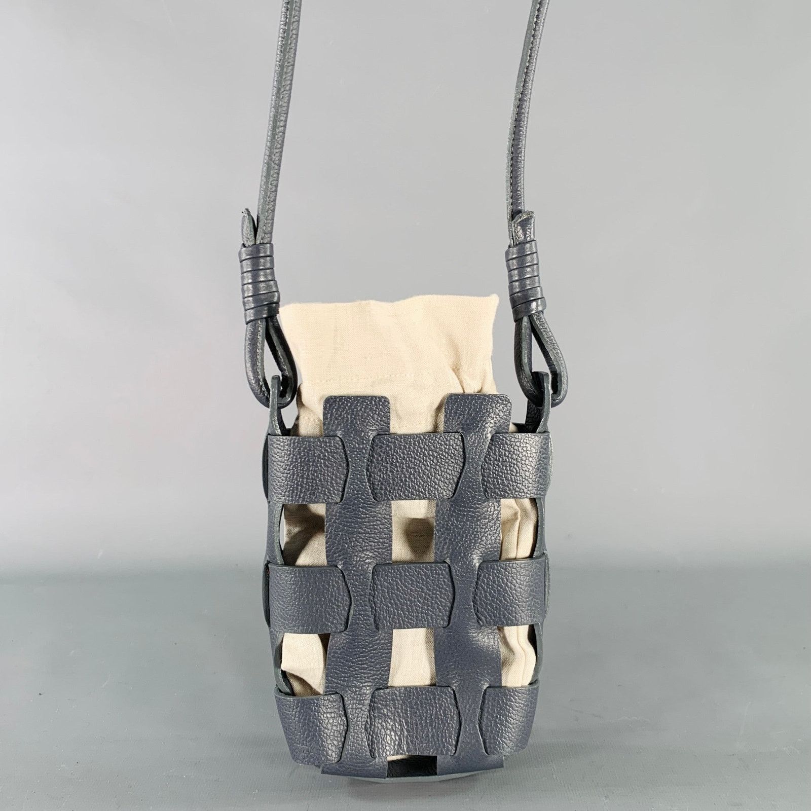 Other MICHU Grey Woven Leather Cotton Crossbody Drawstring Handbag Size ONE SIZE - 4 Thumbnail