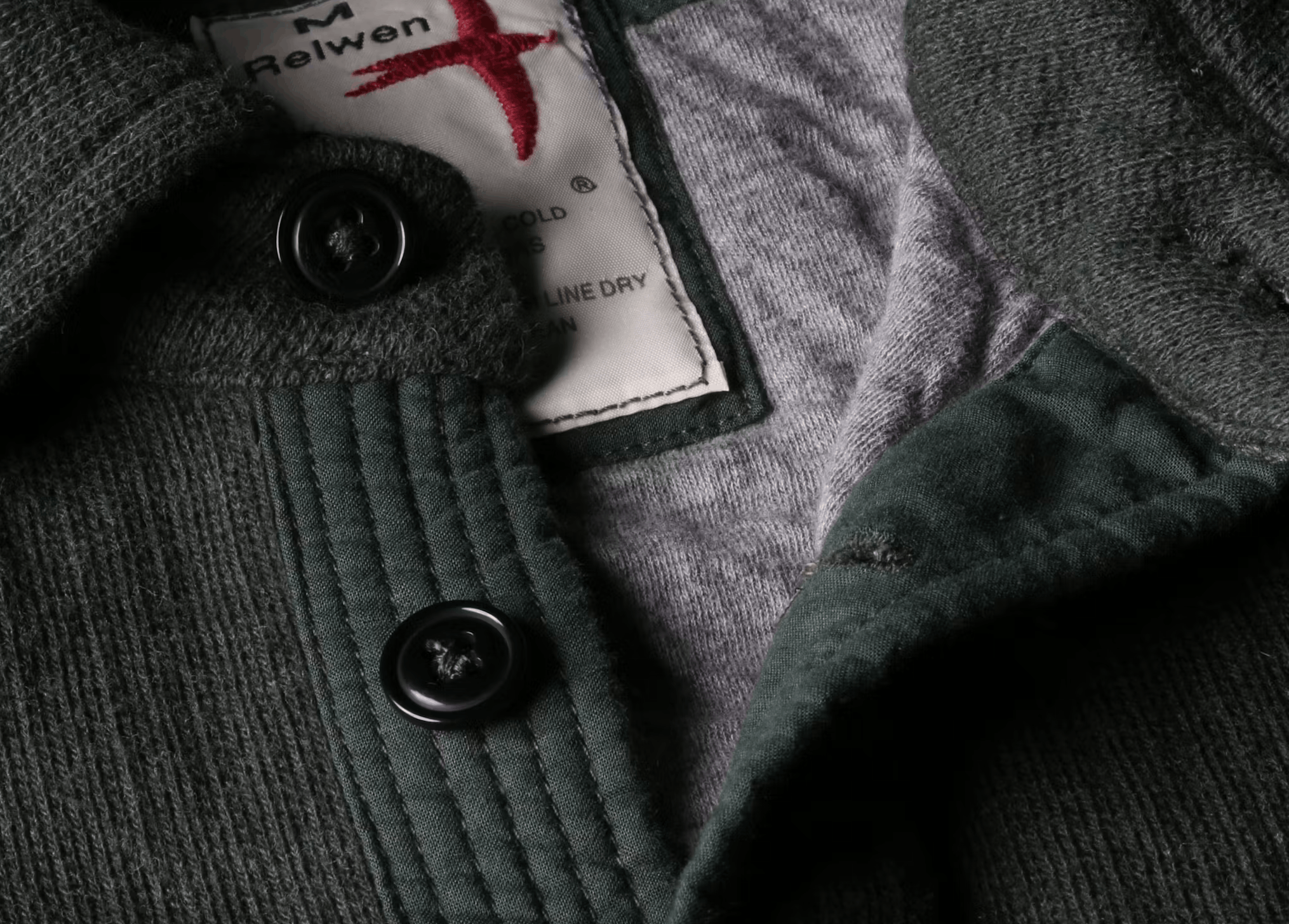 Relwen Thermal Polo (M) Size US M / EU 48-50 / 2 - 3 Thumbnail