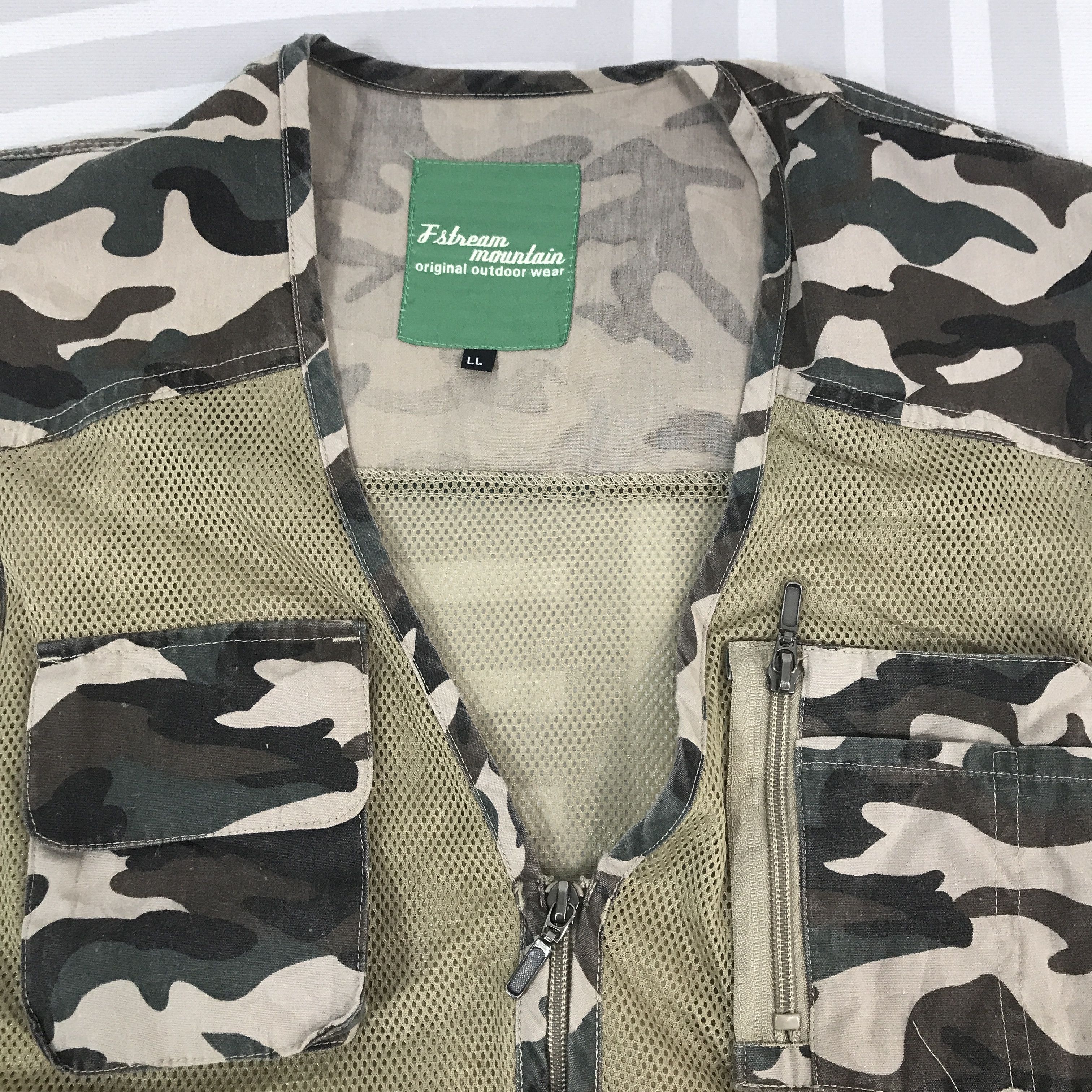 Japanese Brand × Vintage Vintage Fstneam Mountain camo vest tactical Jacket Size US L / EU 52-54 / 3 - 6 Thumbnail