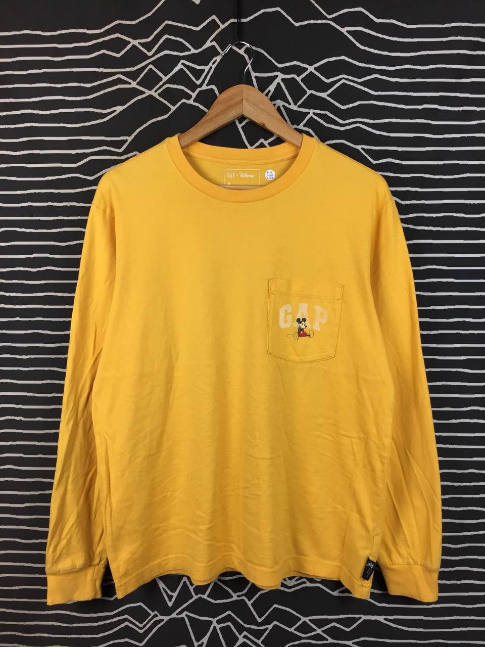 Mickey Mouse GAP x Disney Mickey Mouse Long Sleeve Pocket Tee Size US S / EU 44-46 / 1 - 6 Thumbnail