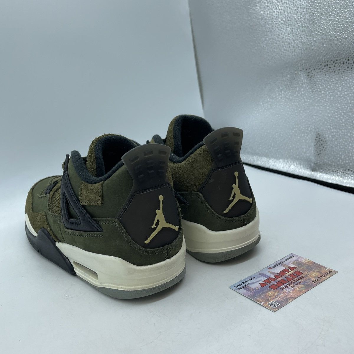 Jordan Brand Air Jordan 4 olive Size US 7 / EU 40 - 4 Thumbnail