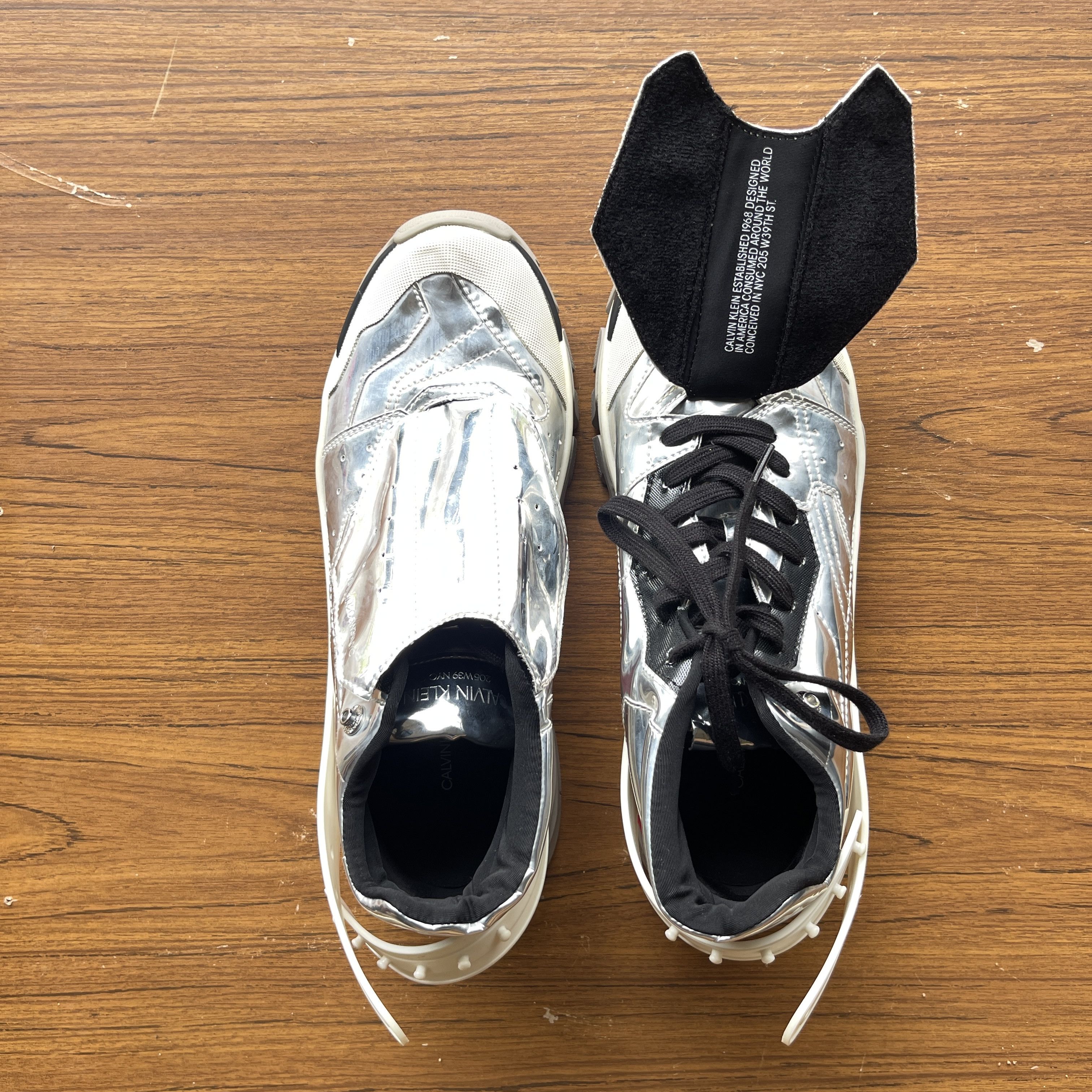 Calvin Klein 205W39NYC Calvin Klein 205W39NYC Cander Specchio Leather Sneakers Size US 11 / EU 44 - 2 Thumbnail