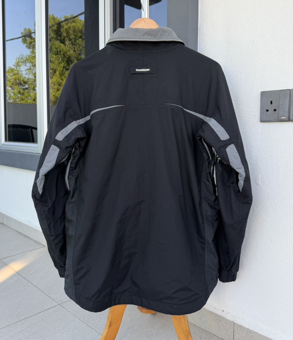 Nike ACG Nike ACG Storm Fit Outdoor Technical Gorpcore Windbreaker Size US M / EU 48-50 / 2 - 3 Thumbnail