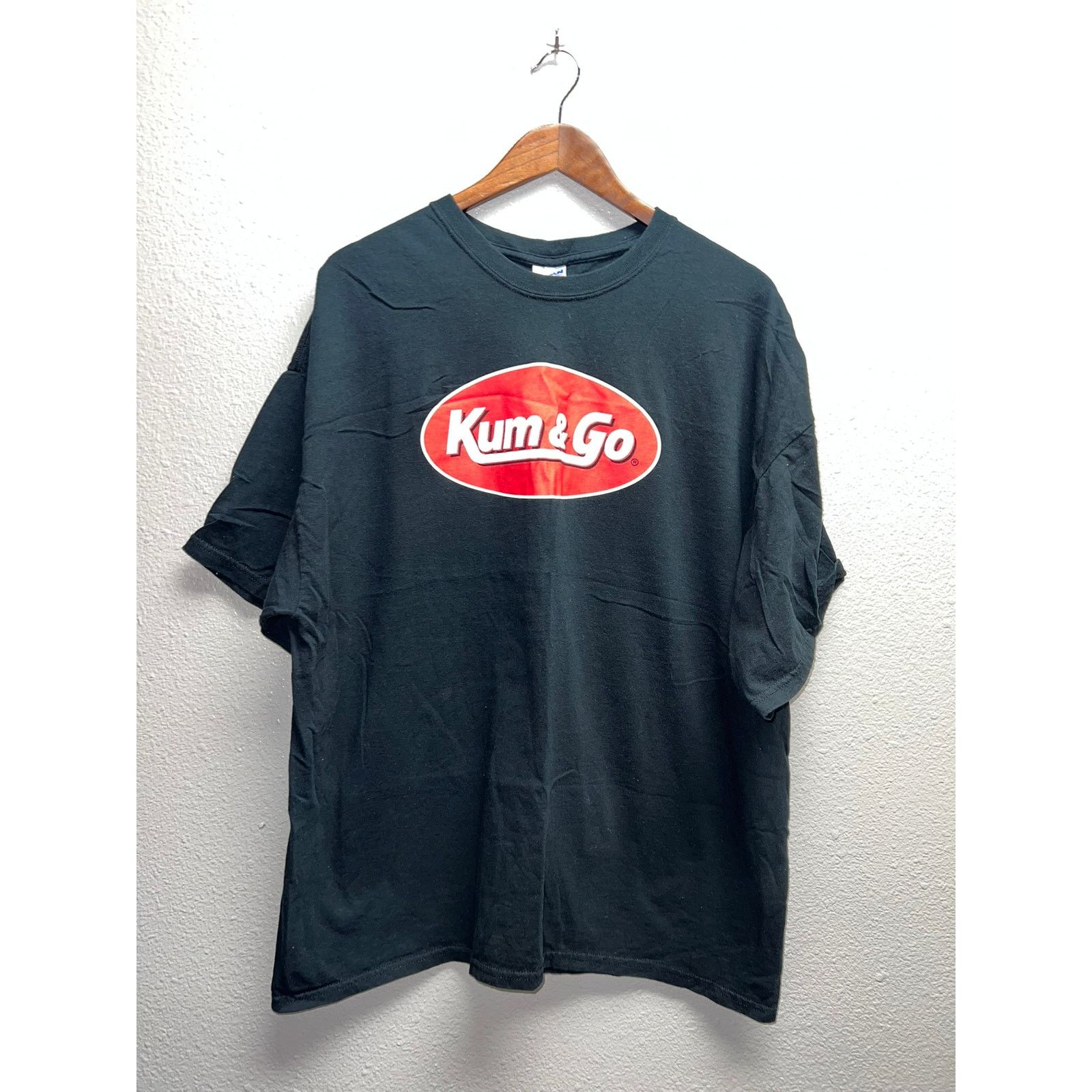 Gildan Vintage Kum & Go Shirt Kum and go Gas Station Tee 2XL XXL Size US XXL / EU 58 / 5 - 1 Thumbnail
