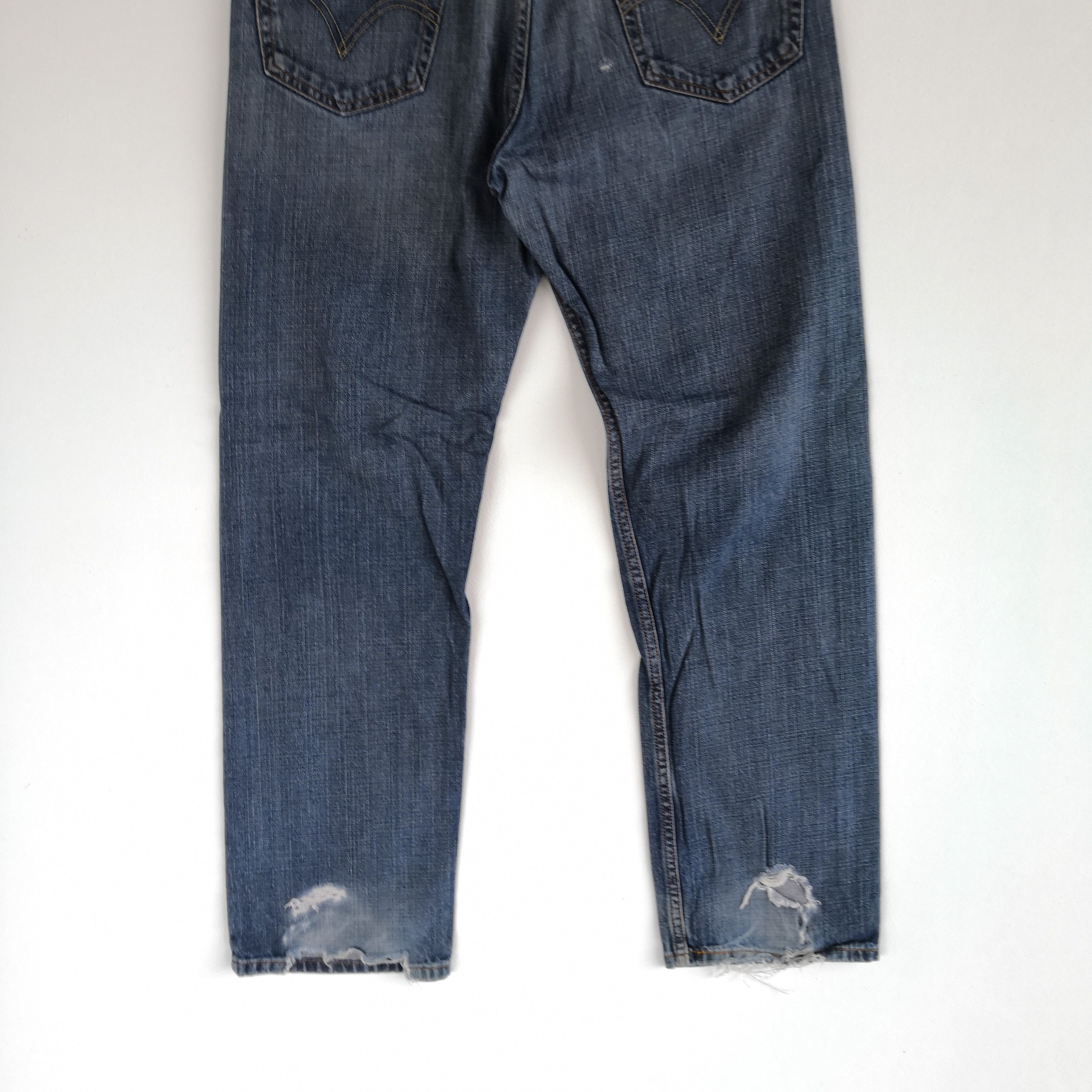 Levi's Vintage Levis 505 Distressed Jeans Levi's Light Wash Denim Size US 32 / EU 48 - 5 Thumbnail