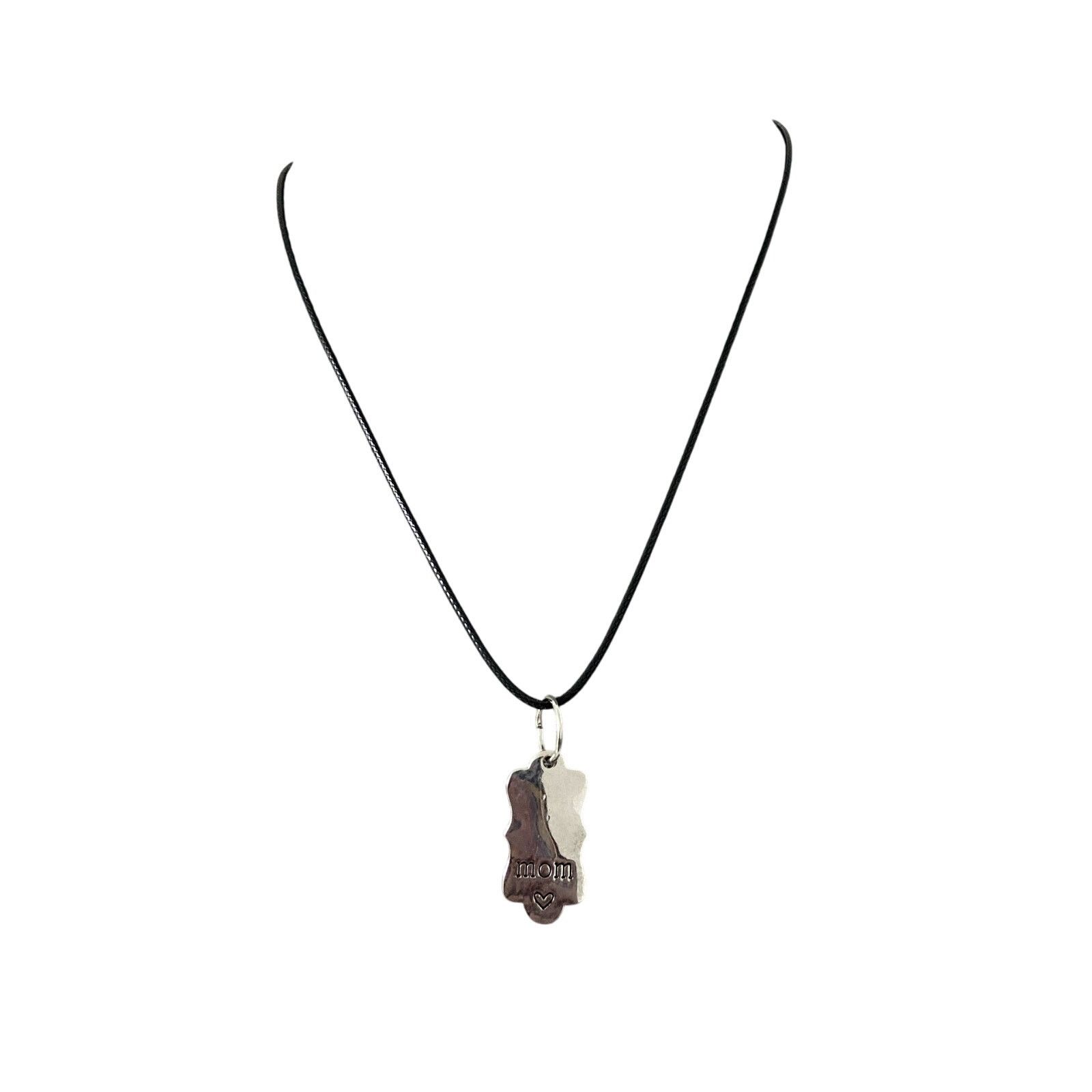 Other Upcycled mom pendant necklace Size ONE SIZE - 1 Thumbnail
