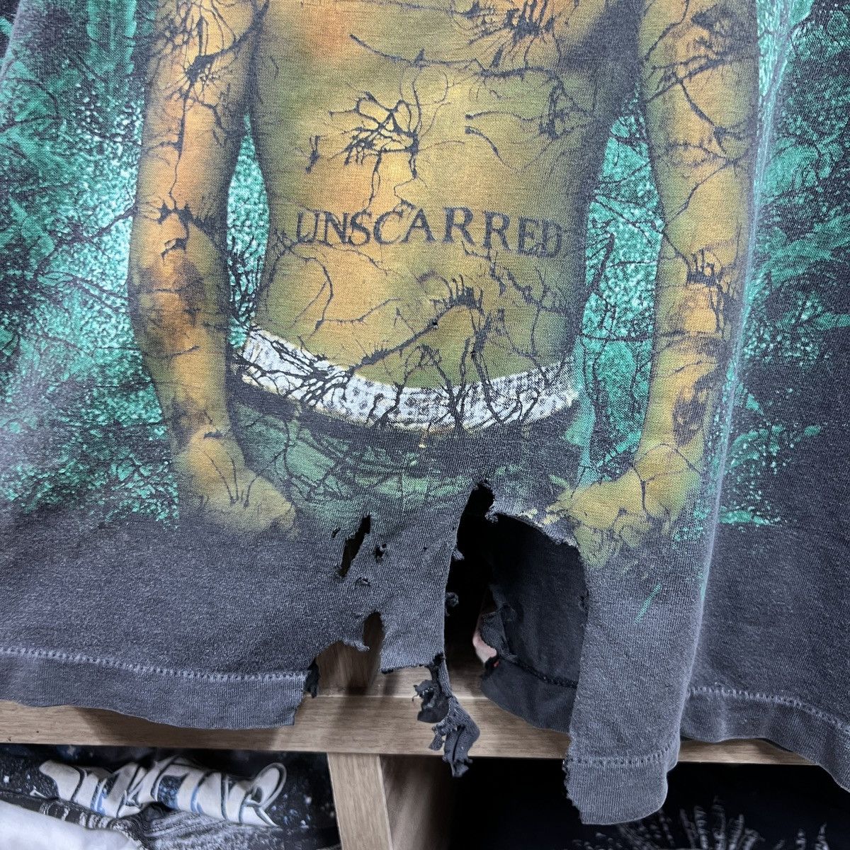 Band Tees VTG PANTERA DISTRESS SIZE X-LARGE FIT MEDIUM SINGLE STITCH Size US M / EU 48-50 / 2 - 4 Thumbnail