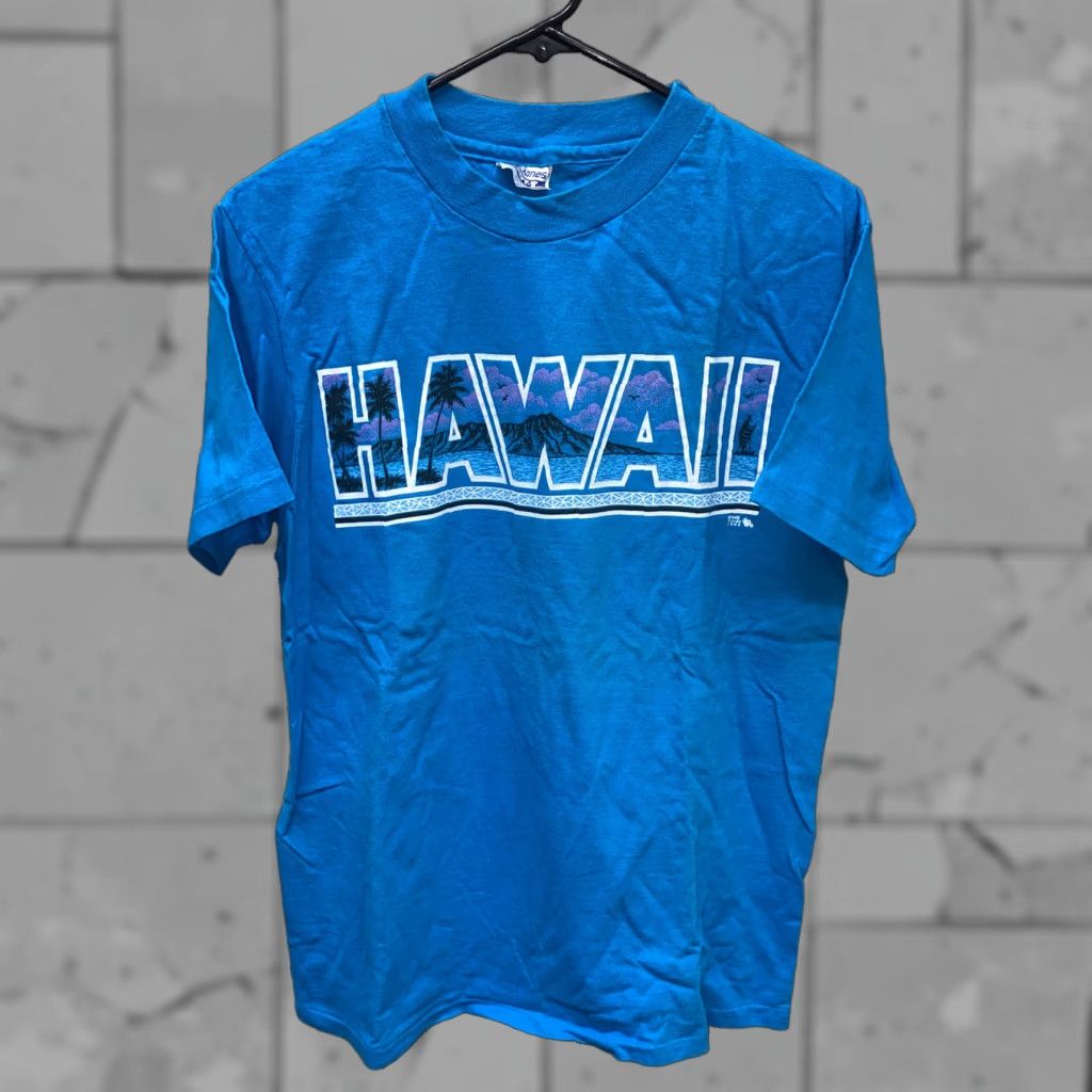 Hanes Hanes Beefy-T Hawaii Graphic T-Shirt Blue L USA Made Short Sleeve Mens Shirt Regular Size L - Hanes Beefy-T Size US L / EU 52-54 / 3 - 1 Thumbnail