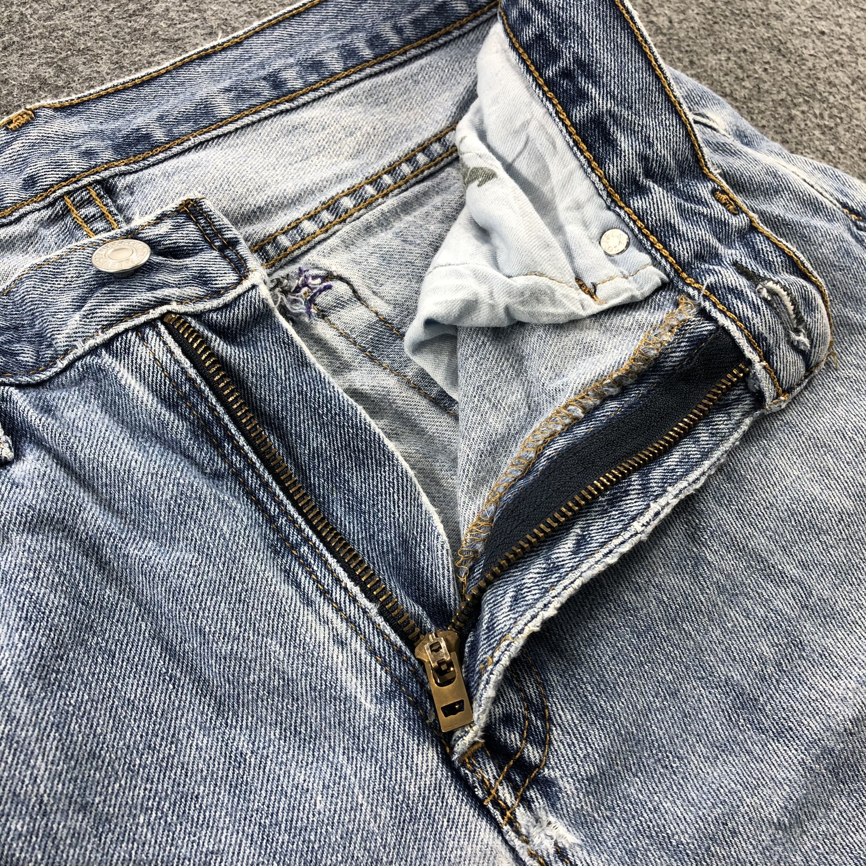 Levi's × Vintage Vintage Blue Wash Levis 516 Jeans-JM1813 Size US 32 / EU 48 - 8 Thumbnail