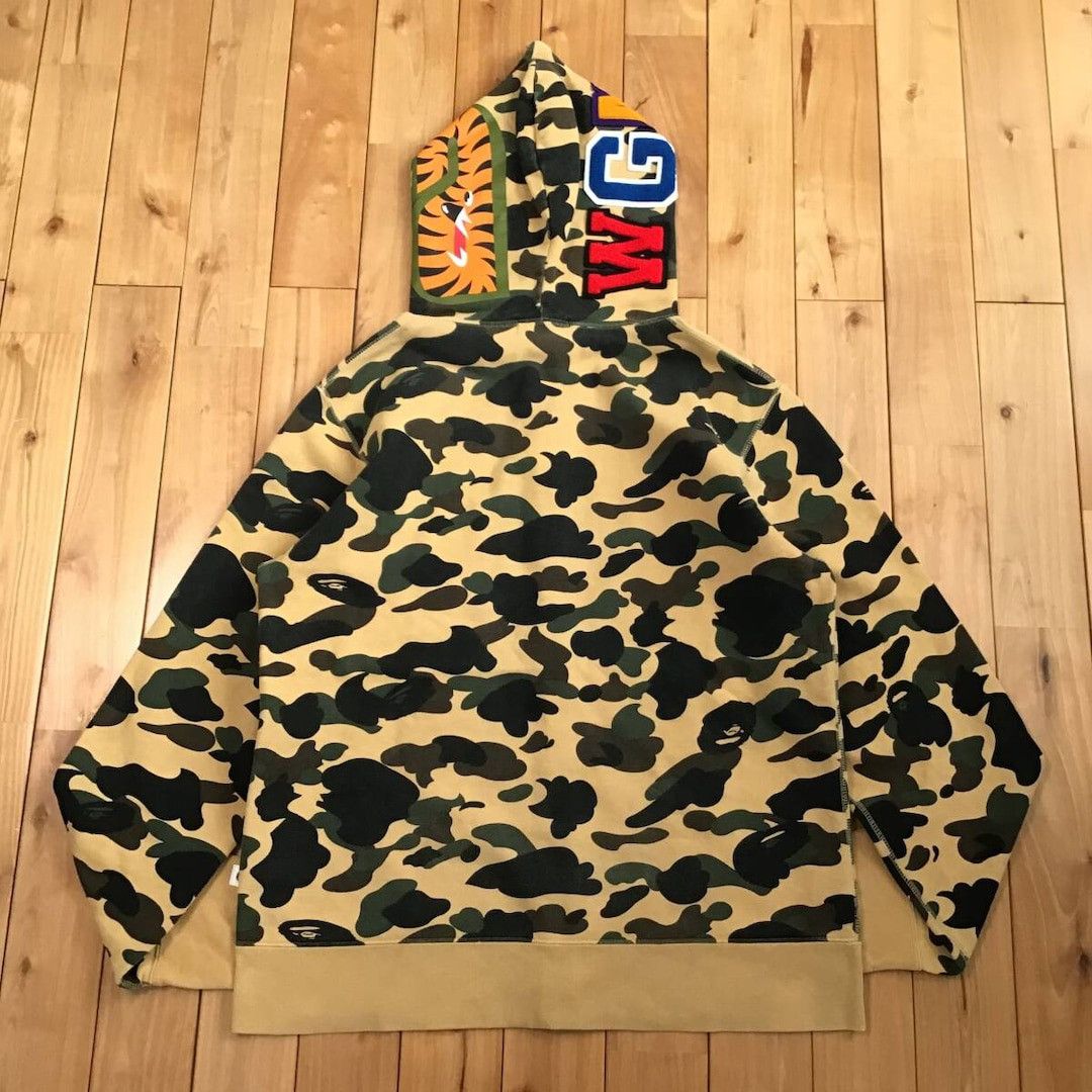 Bape BAPE 1st camo yellow shark full zip hoodie a bathing ape WGM Size US XL / EU 56 / 4 - 2 Thumbnail