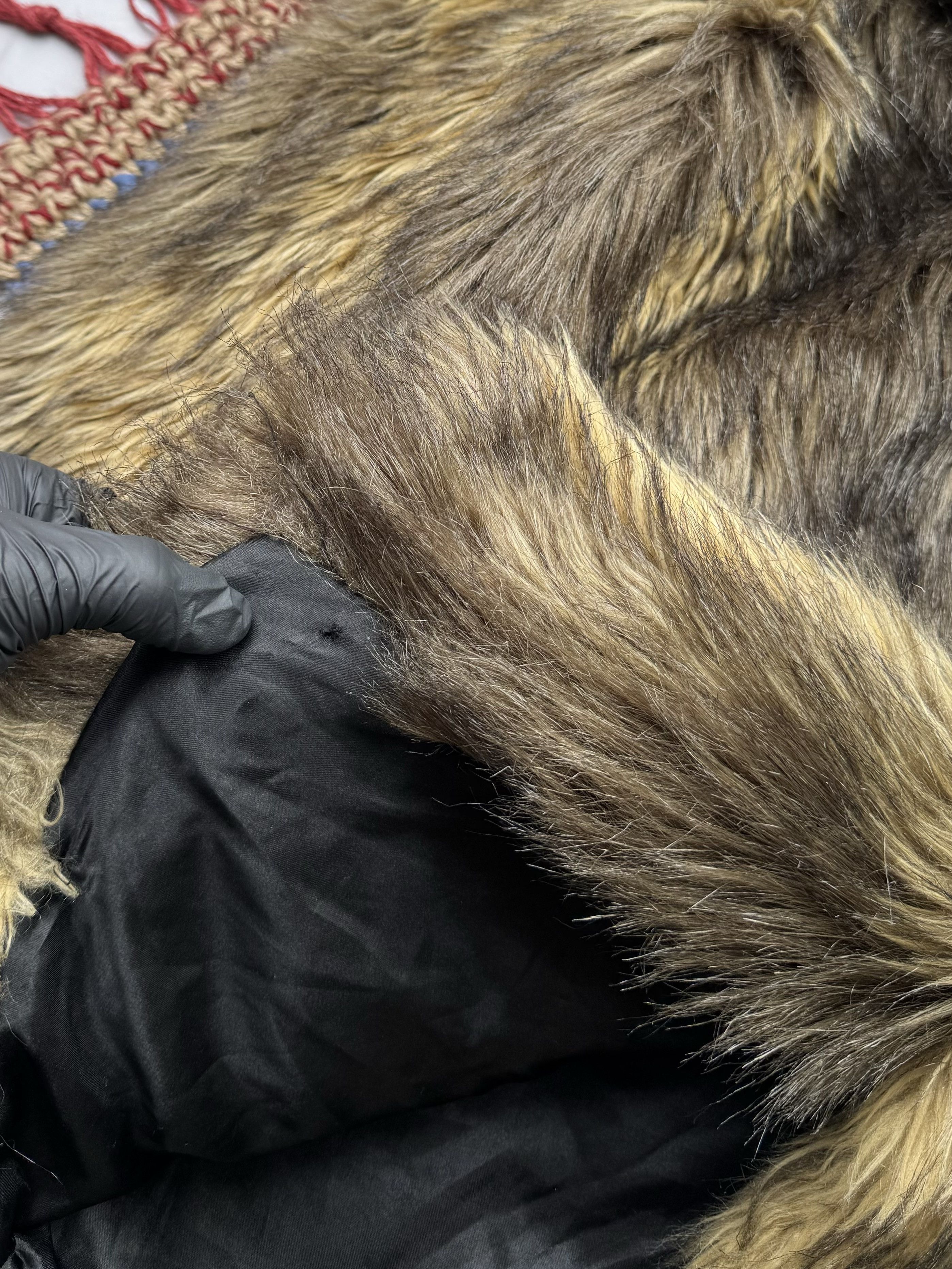 Vintage Vintage Faux Fur Coat (E4) Size M / US 6-8 / IT 42-44 - 4 Thumbnail