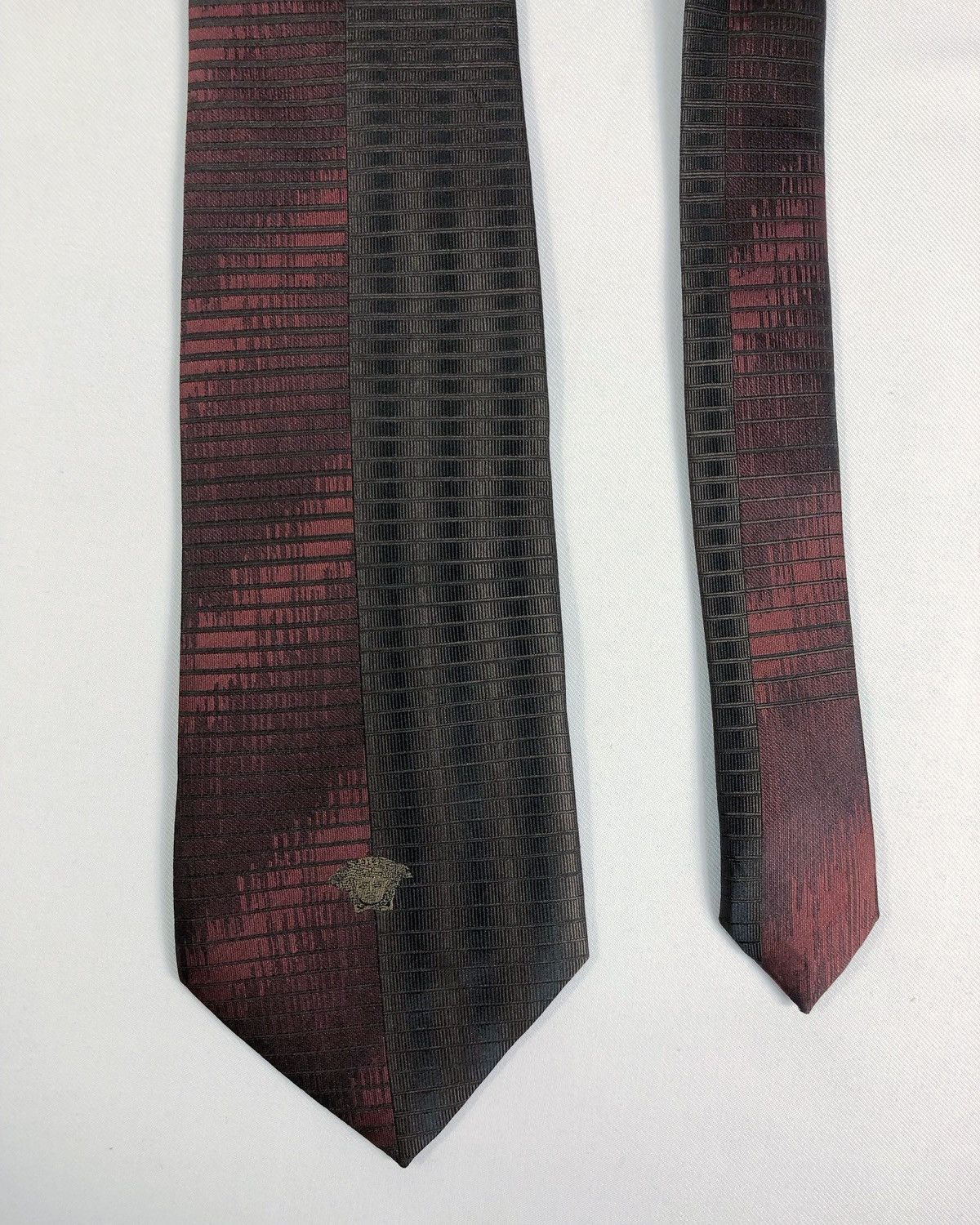 Versace Rare Versace Silk Tie Made in Italy Size ONE SIZE - 3 Thumbnail