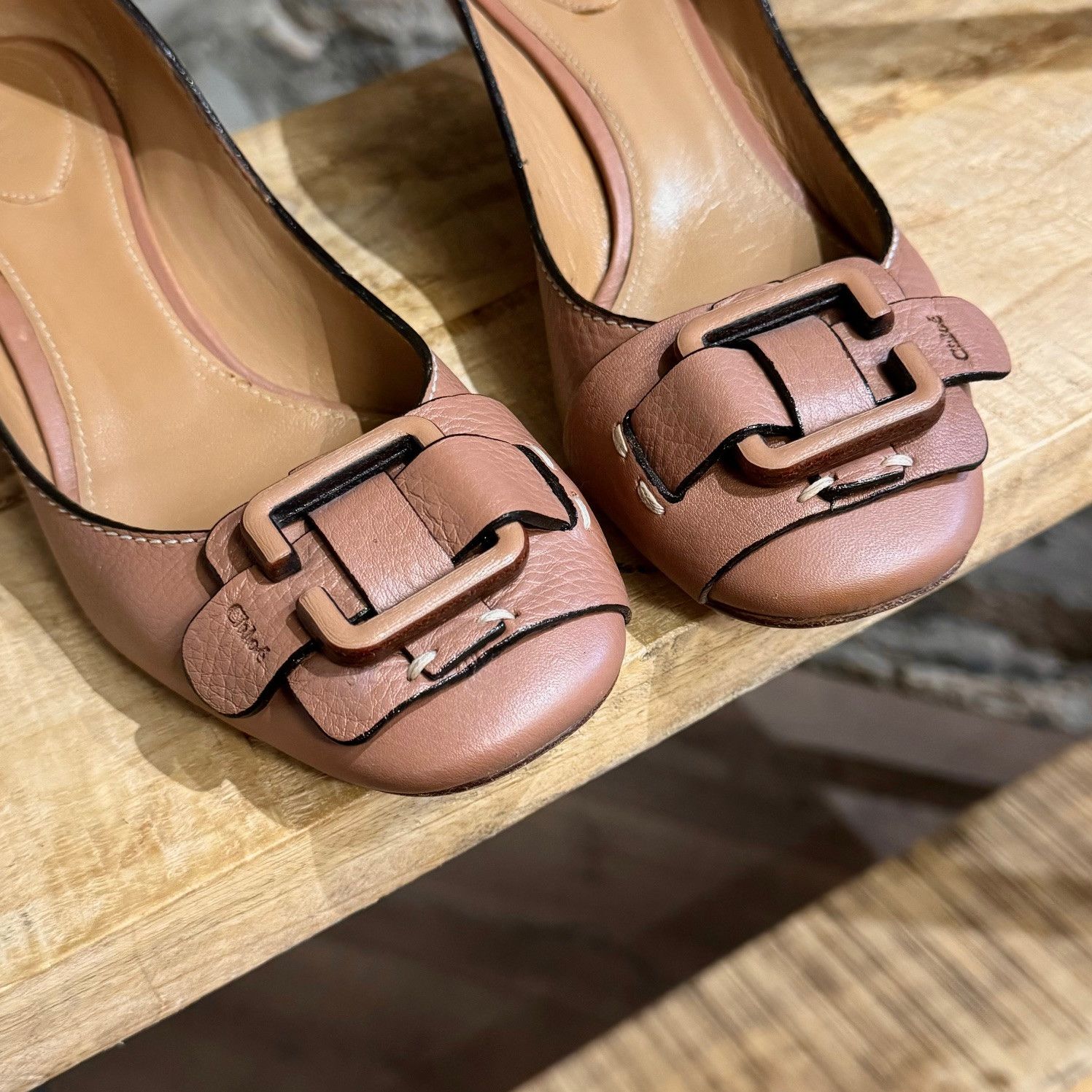 Chloe Chloé Brown C Buckle Wedge Pumps Size US 7 / IT 37 - 4 Thumbnail