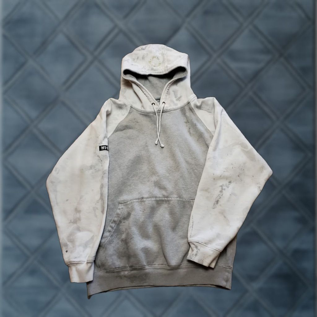 World Industries VINTAGE World Industries Hoodie Men Large Gray Pullover Distressed Y2K Stars Embroidered Regular Fit Zip Sweater Sweatshirt - Mens Size US L / EU 52-54 / 3 - 1 Thumbnail
