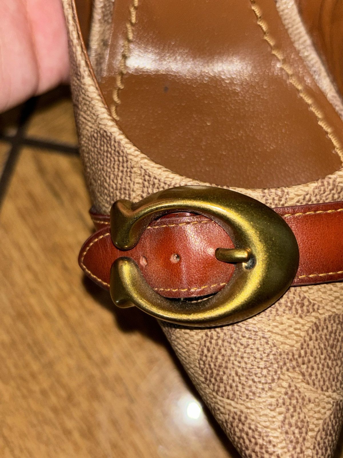 Coach Coach Waverly signature Buckle Pump Size US 7 / IT 37 - 4 Thumbnail