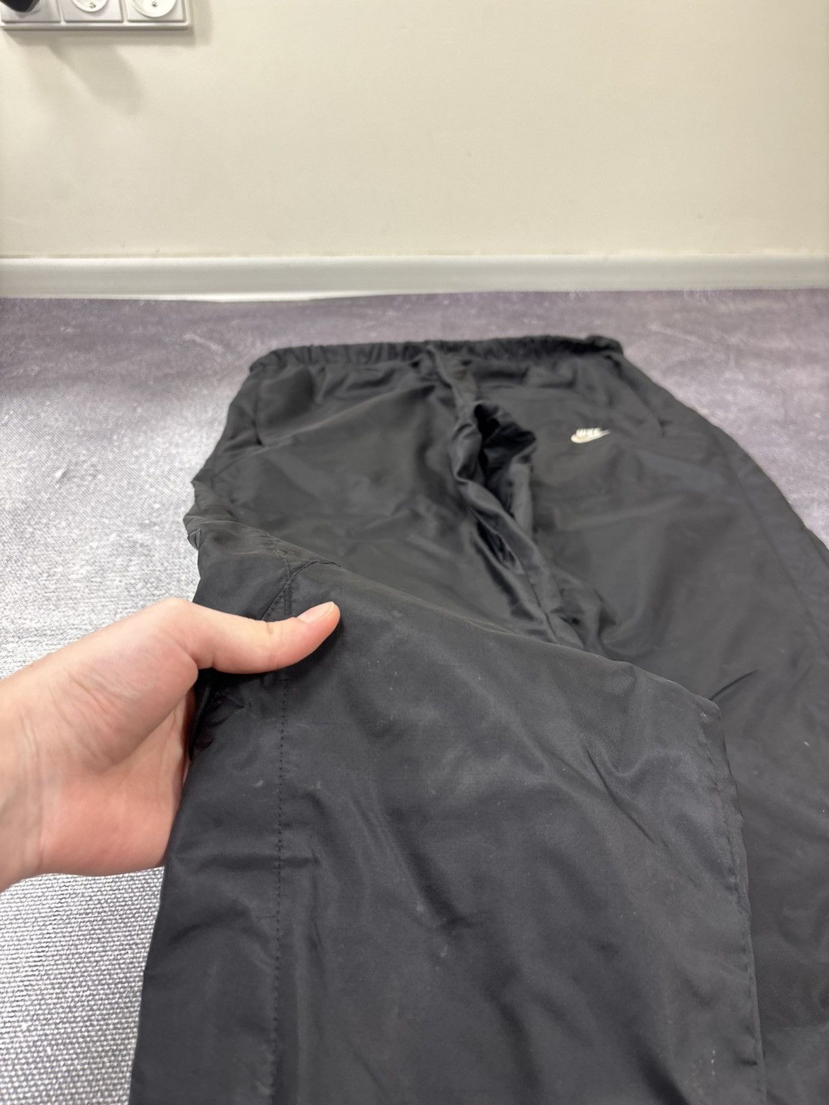 Nike Vintage Nike Y2K Black Hype Baggy Nylon Track Pants Size US 32 / EU 48 - 5 Thumbnail