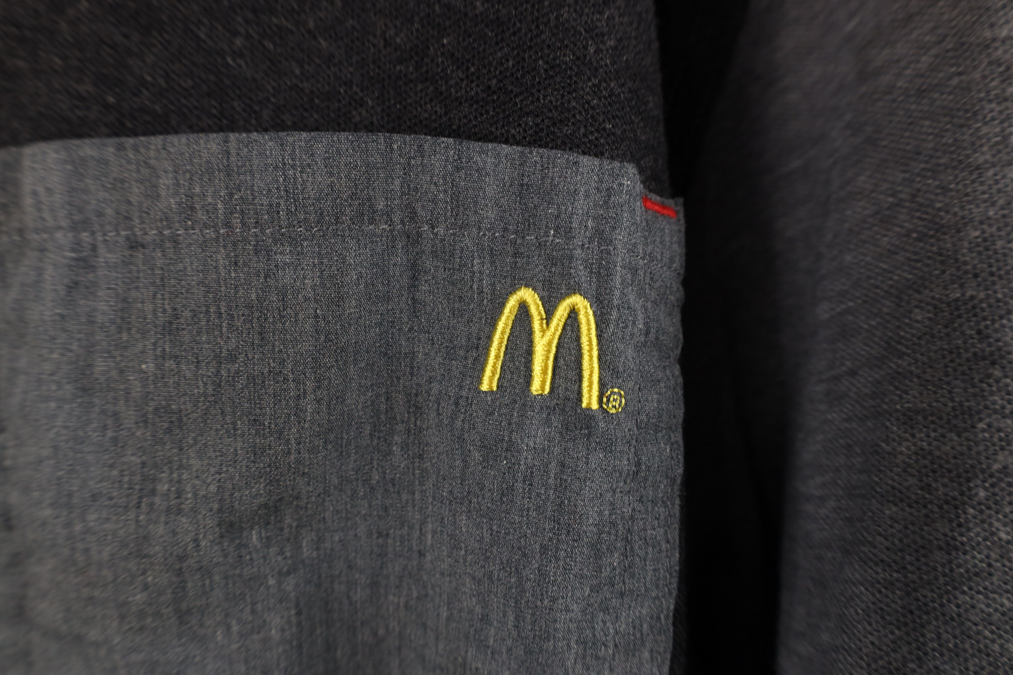 Vintage Vintage Y2K McDonalds Fast Food Block Employee T-Shirt Gray Size US M / EU 48-50 / 2 - 4 Thumbnail