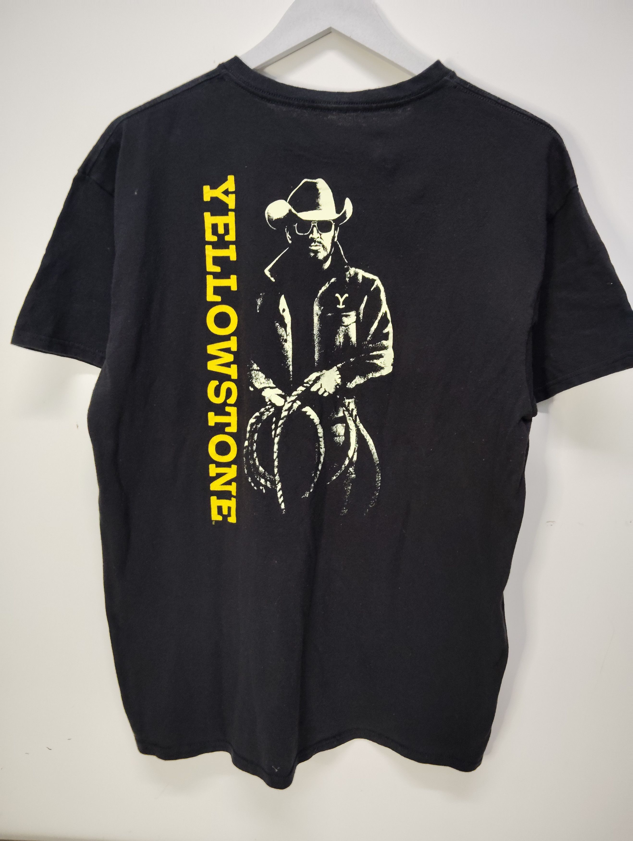 Other Official Yellowstone Series T-shirt Cole Hauser Size US L / EU 52-54 / 3 - 1 Thumbnail