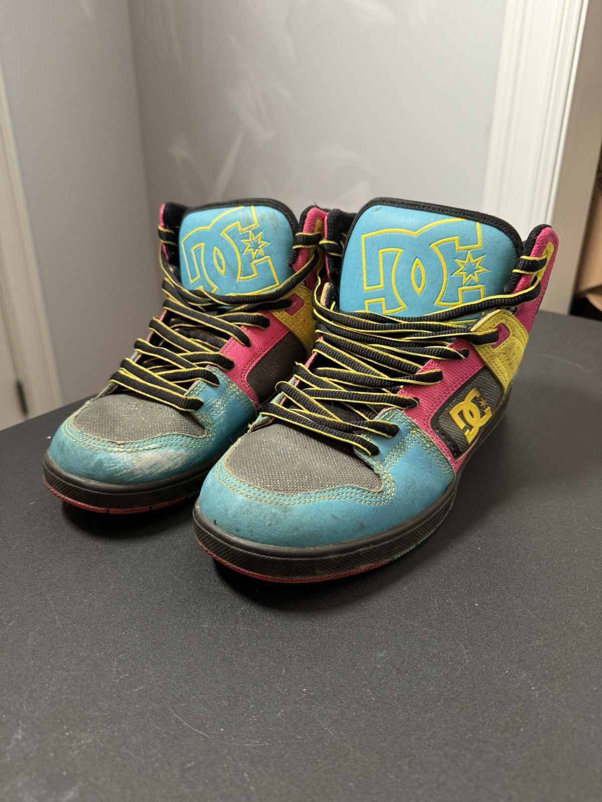 靴 rare  archive hightop sneakers y2k DC × Vintage DC Vintage Hightop Sneakers Y2K Colorful Retro Skater
