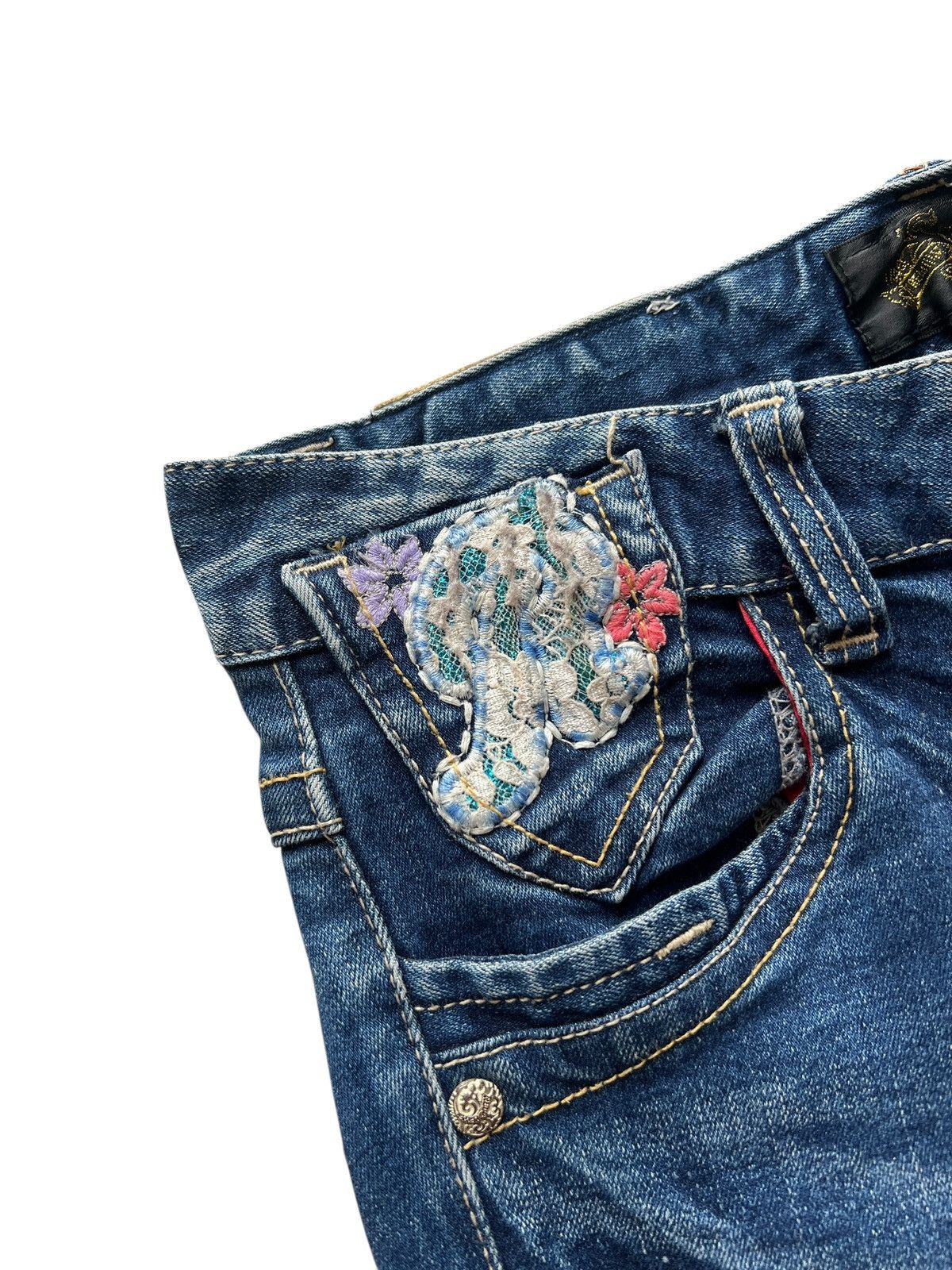 Japanese Brand 2000s Red Pepper Low Rise Embroidery Slim Flare Jeans Size US 30 / EU 46 - 6 Thumbnail