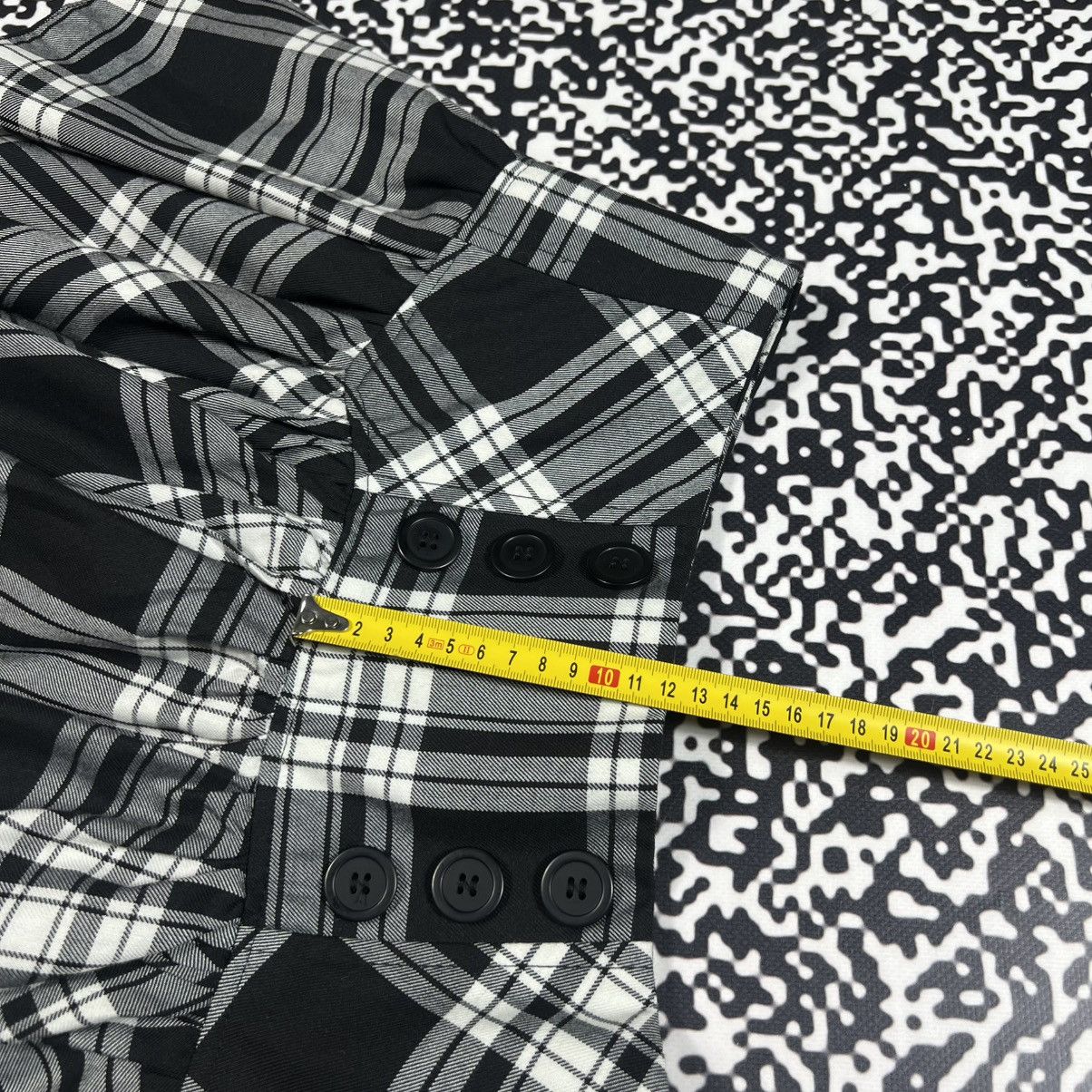 Japanese Brand Vintage Y2K Flared Sexy Checked Retro 90s Style Mini Skirt Size 27" / US 4 / IT 40 - 20 Thumbnail