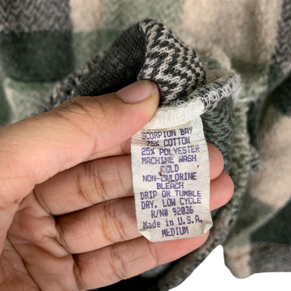 Vintage SCORPION BAY Checked Half Button Pullover Hoodies #1399-C63 Size US M / EU 48-50 / 2 - 14 Thumbnail