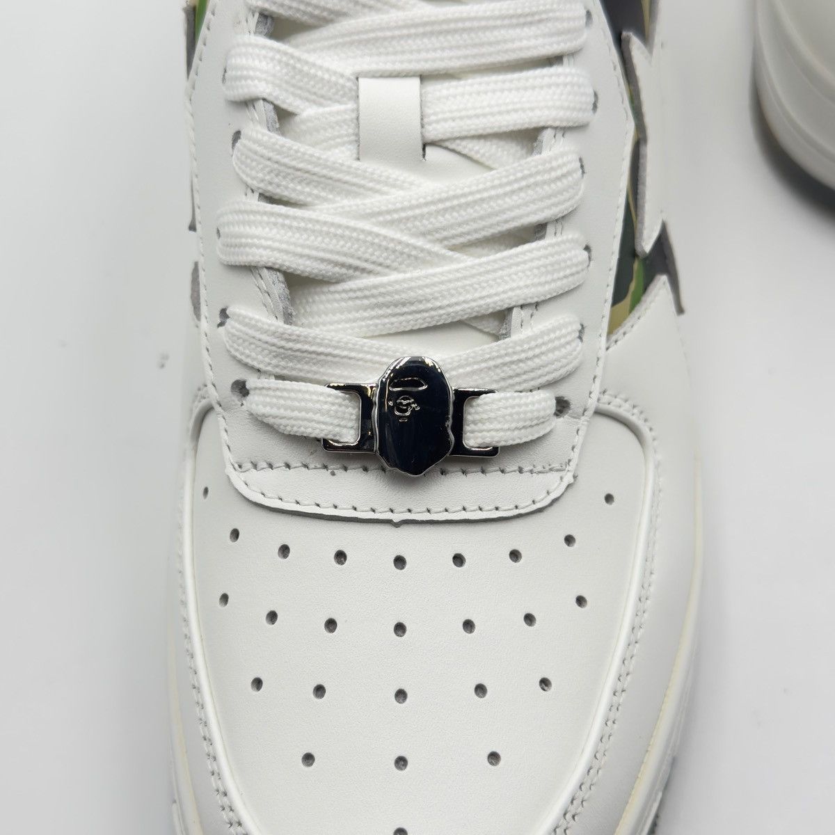 Bape A Bathing Ape Bapesta 2 x BAYC Camo 2023 Size US 8 / EU 41 - 10 Thumbnail