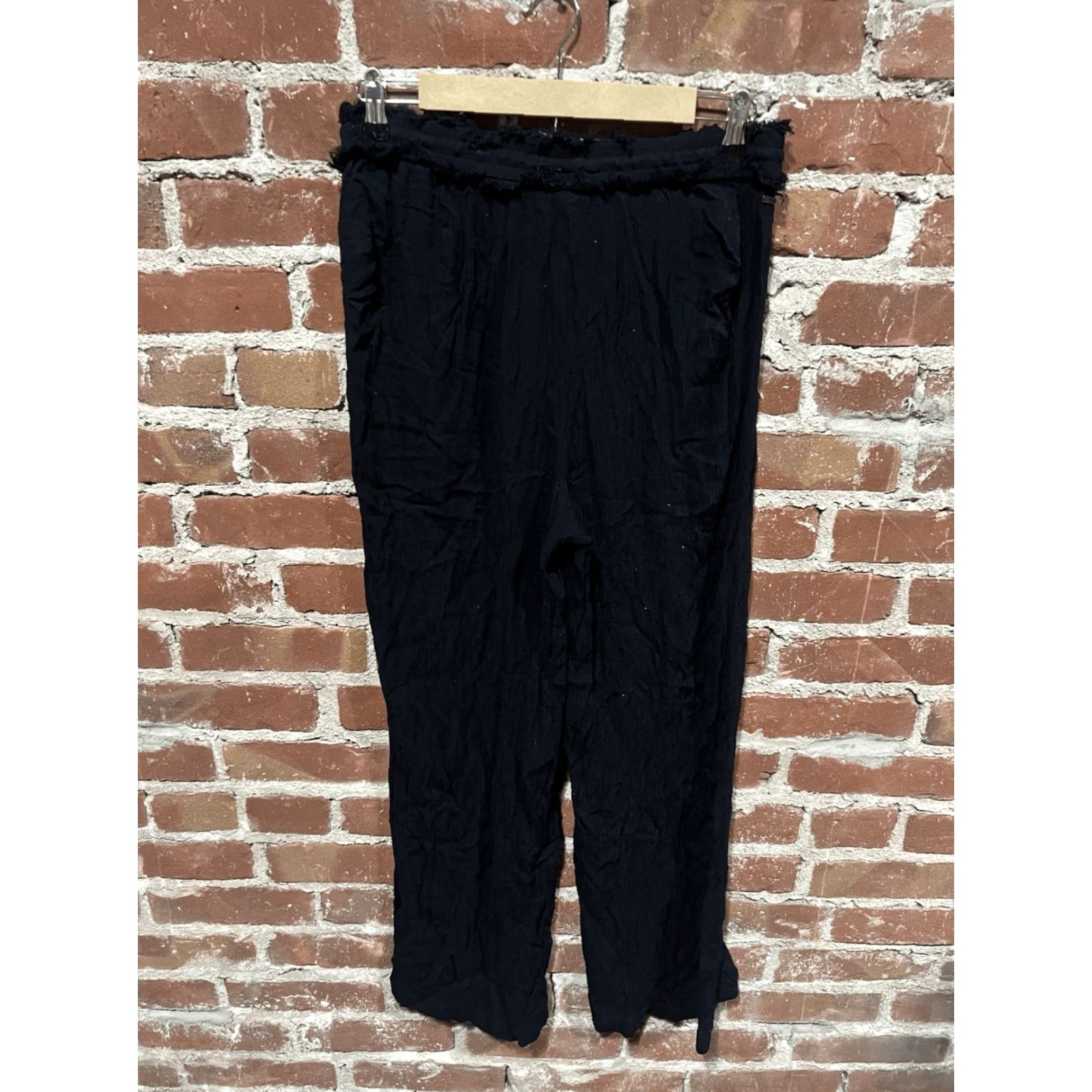 O'Neill **O'Neill Womens Black Beach Pants Size M** User: **O'Neill Women's Black Beach Pants Size M** Size 32" / US 10 / IT 46 - 2 Thumbnail