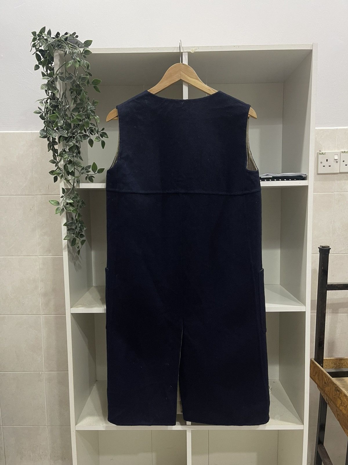 Fendi Fendi Sleeveless Wool Coat Size M / US 6-8 / IT 42-44 - 2 Thumbnail
