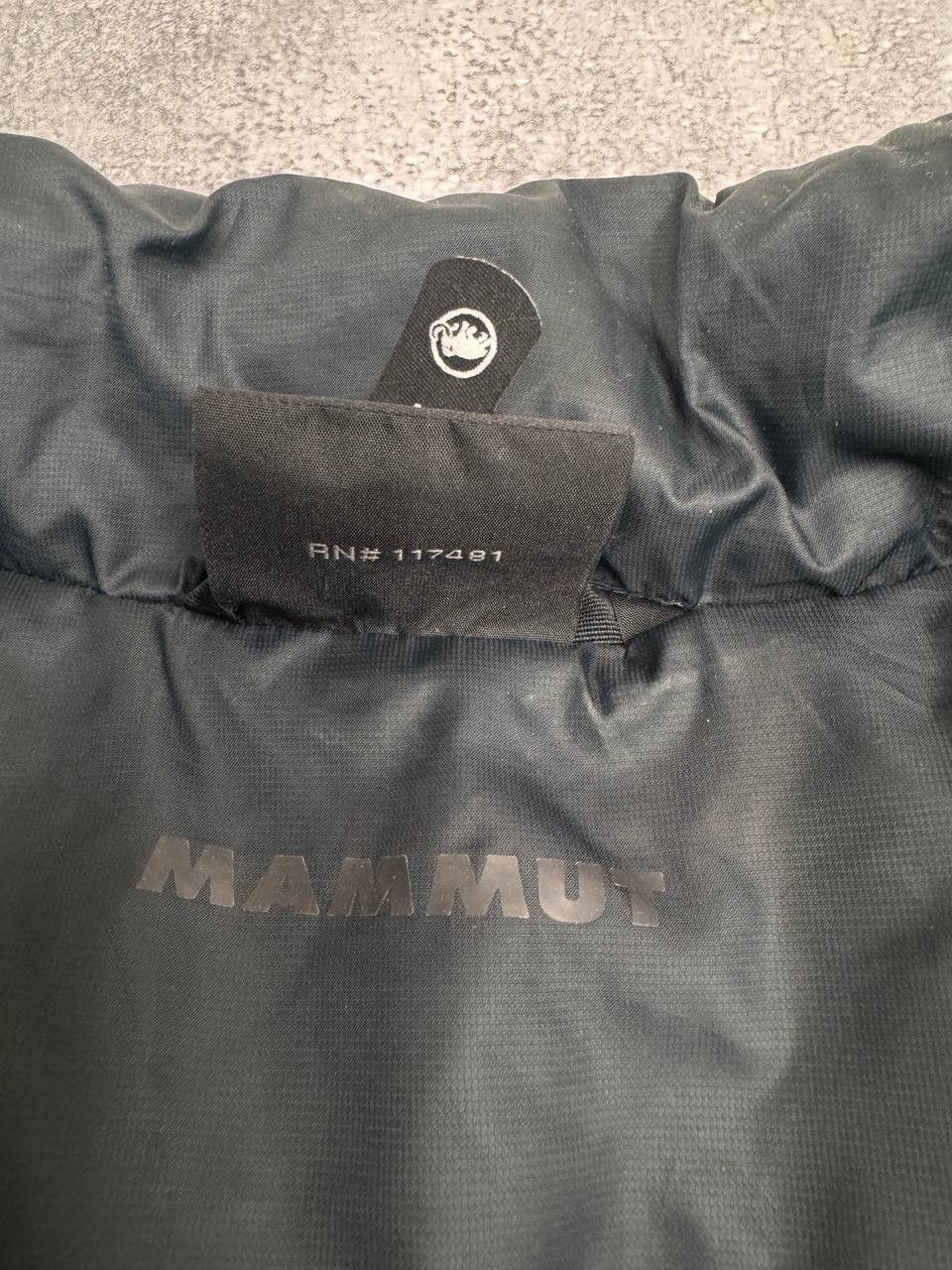 Mammut Mammut Reversible Puffer Jacket Yellow Black Down Style XL Size US XL / EU 56 / 4 - 5 Thumbnail