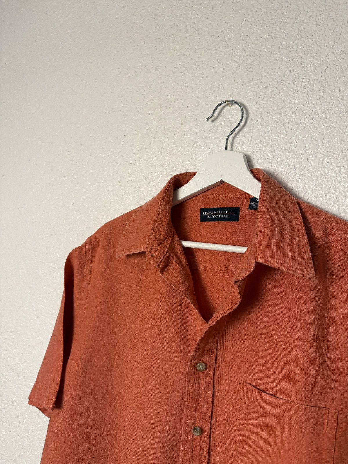 Roundtree & Yorke Roundtree&Yorke men’s linen shirt M size Size US M / EU 48-50 / 2 - 2 Thumbnail
