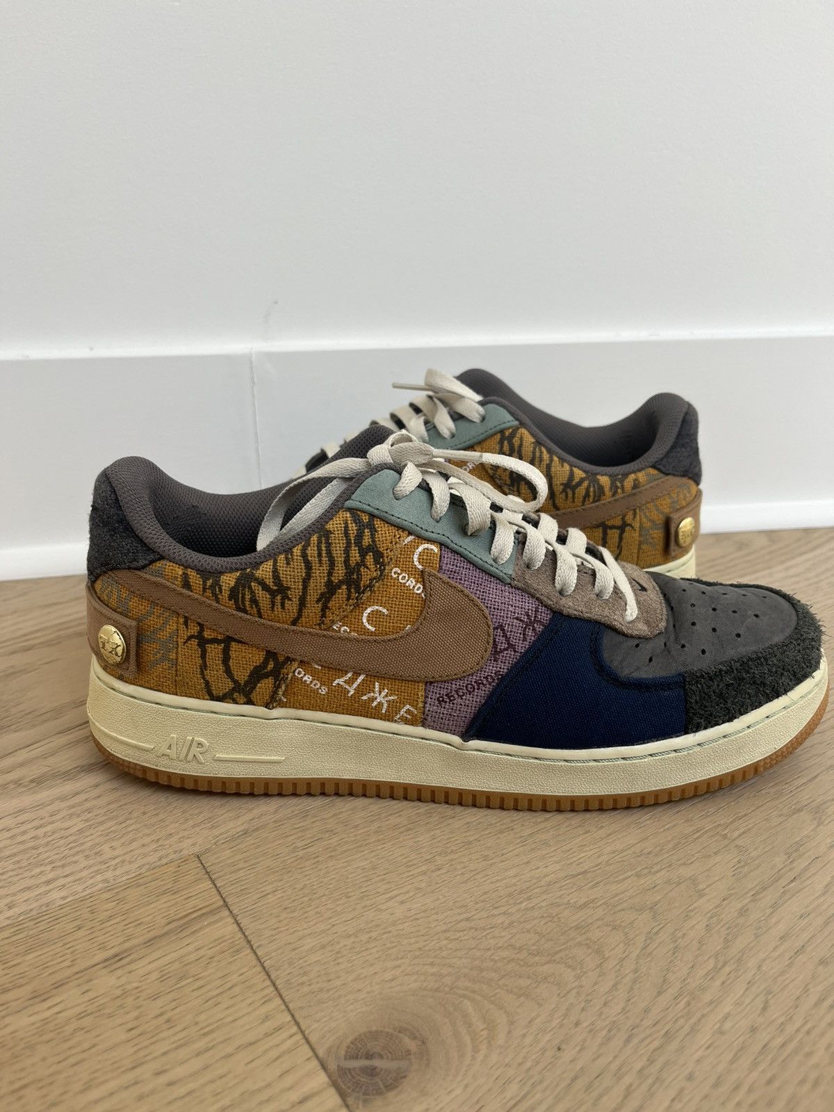 Nike Nike AF1 Travis Scott Size US 12 / EU 45 - 1 Thumbnail