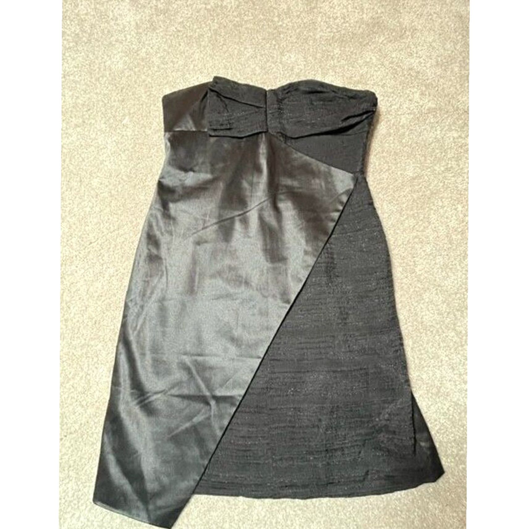 BCBGeneration **Y2K BLACK SATIN FIT & FLARE LBD COCKTAIL PARTY DRESS SZ 8** User: New title: **Y2K BLACK SATIN FIT & FLARE LBD COCKTAIL PARTY DRESS SZ 8** Size M / US 6-8 / IT 42-44 - 3 Thumbnail