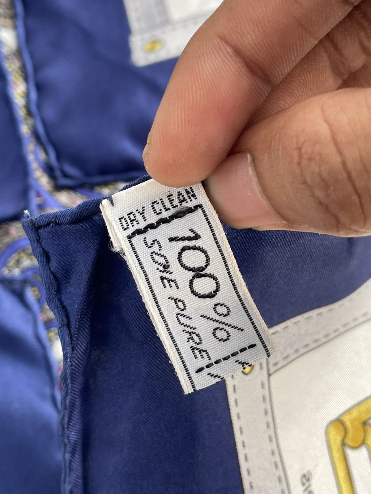 Celine Authentic "Céline" | Scarf Size ONE SIZE - 7 Thumbnail