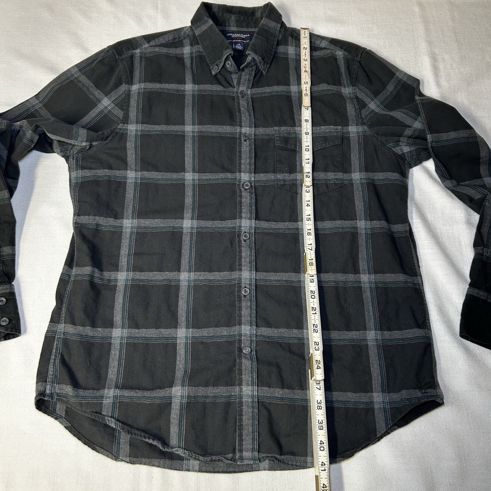 American Eagle Outfitters American Eagle Shirt Mens L Black Plaid Button Long Sleeve Size US L / EU 52-54 / 3 - 6 Thumbnail