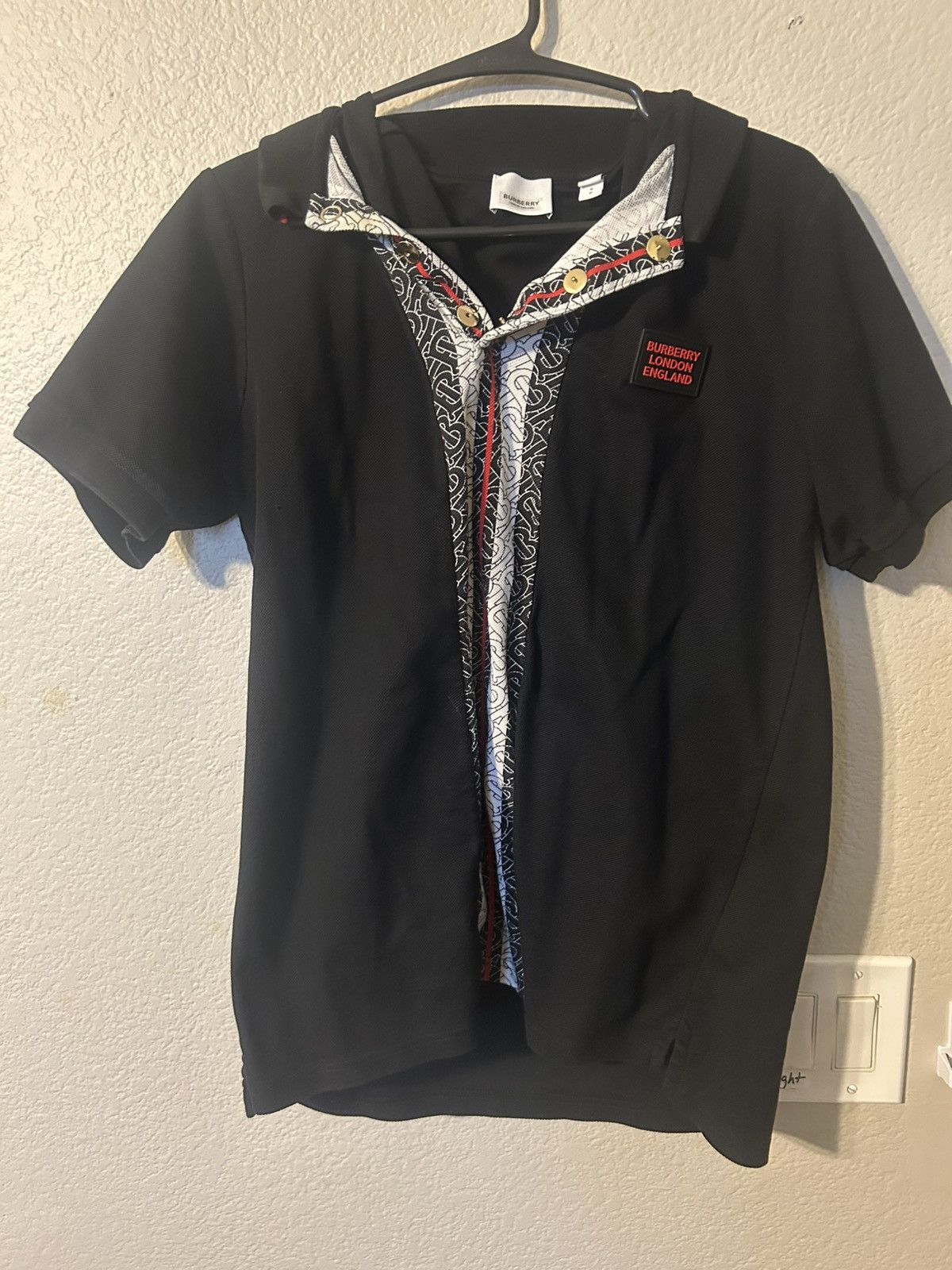 Burberry Burberry polo half button London England Size US L / EU 52-54 / 3 - 1 Thumbnail