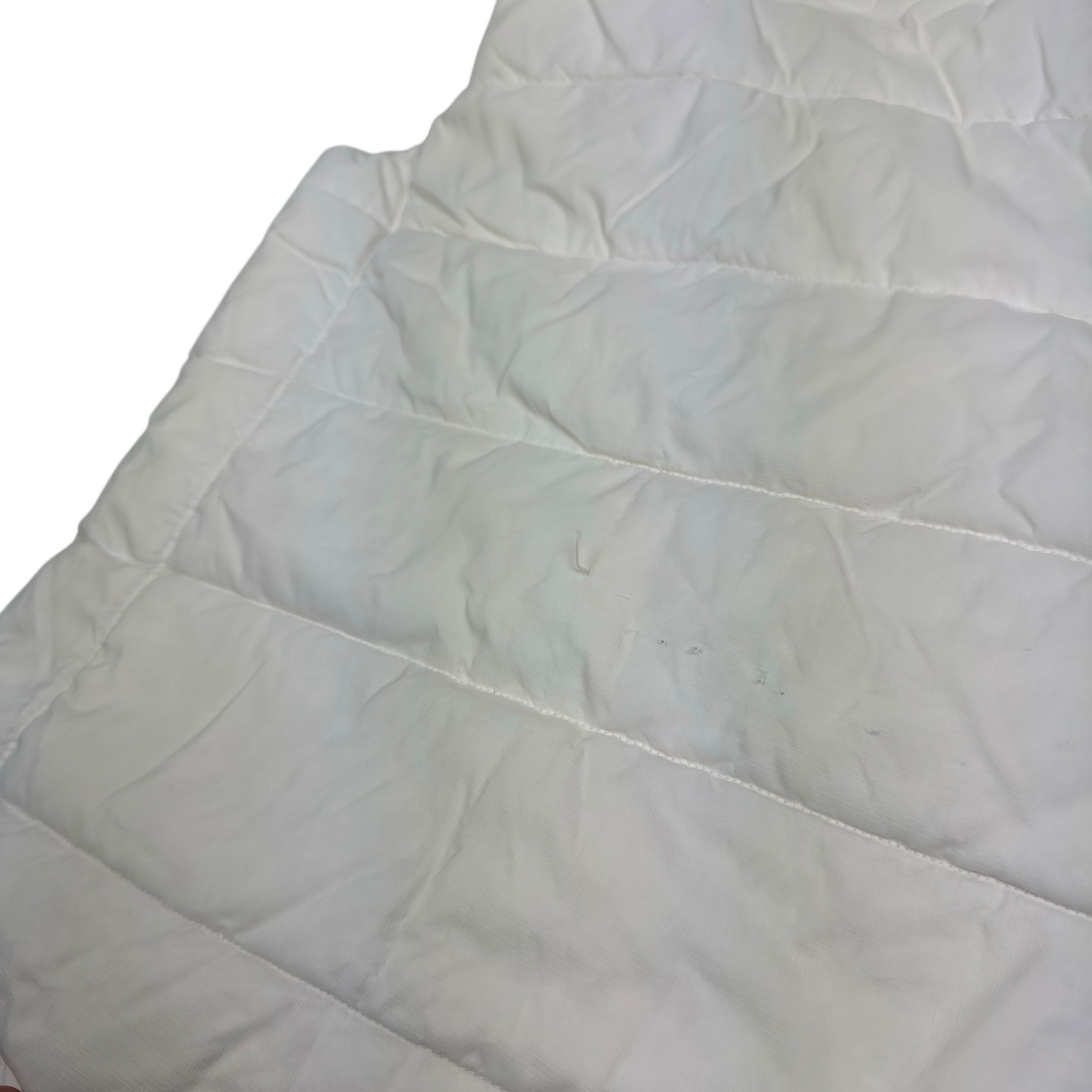 Nike Vintage Nike Women's Red White Reversible Puffer Down Vest M Size M / US 6-8 / IT 42-44 - 6 Thumbnail