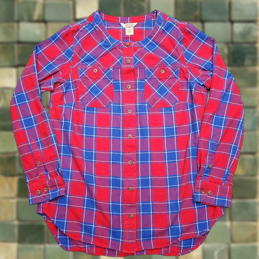 Vintage Duluth Trading Shirt Womens Small Red Blue Plaid Flannel Low Collar Convertible Shirt Womens Small Red Blue Plaid Flannel Low Collar Convertible Size S / US 4 / IT 40 - 1 Thumbnail