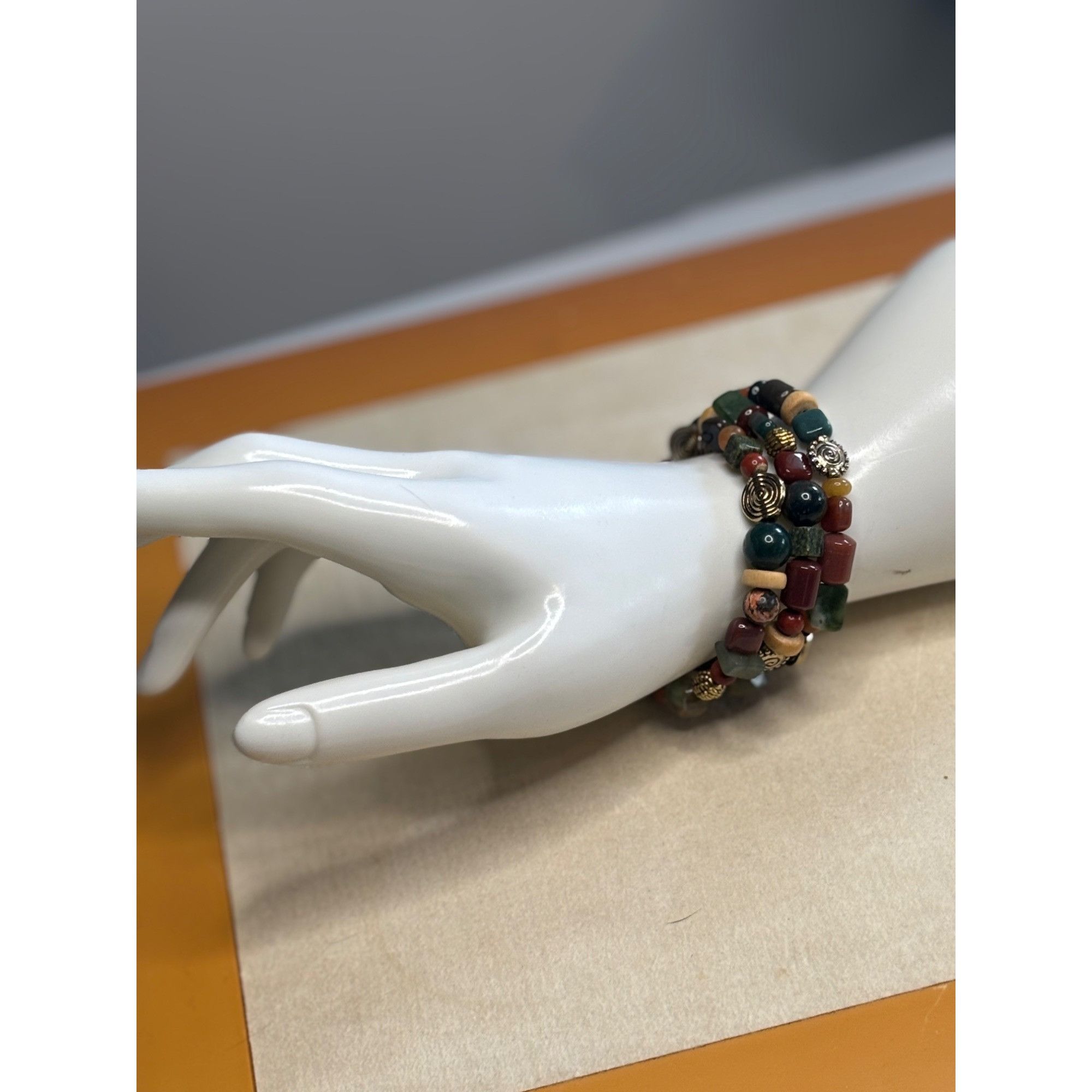 Other Chunky Multicolor Beaded Stretch Bracelets With Metal Accent Size ONE SIZE - 7 Thumbnail