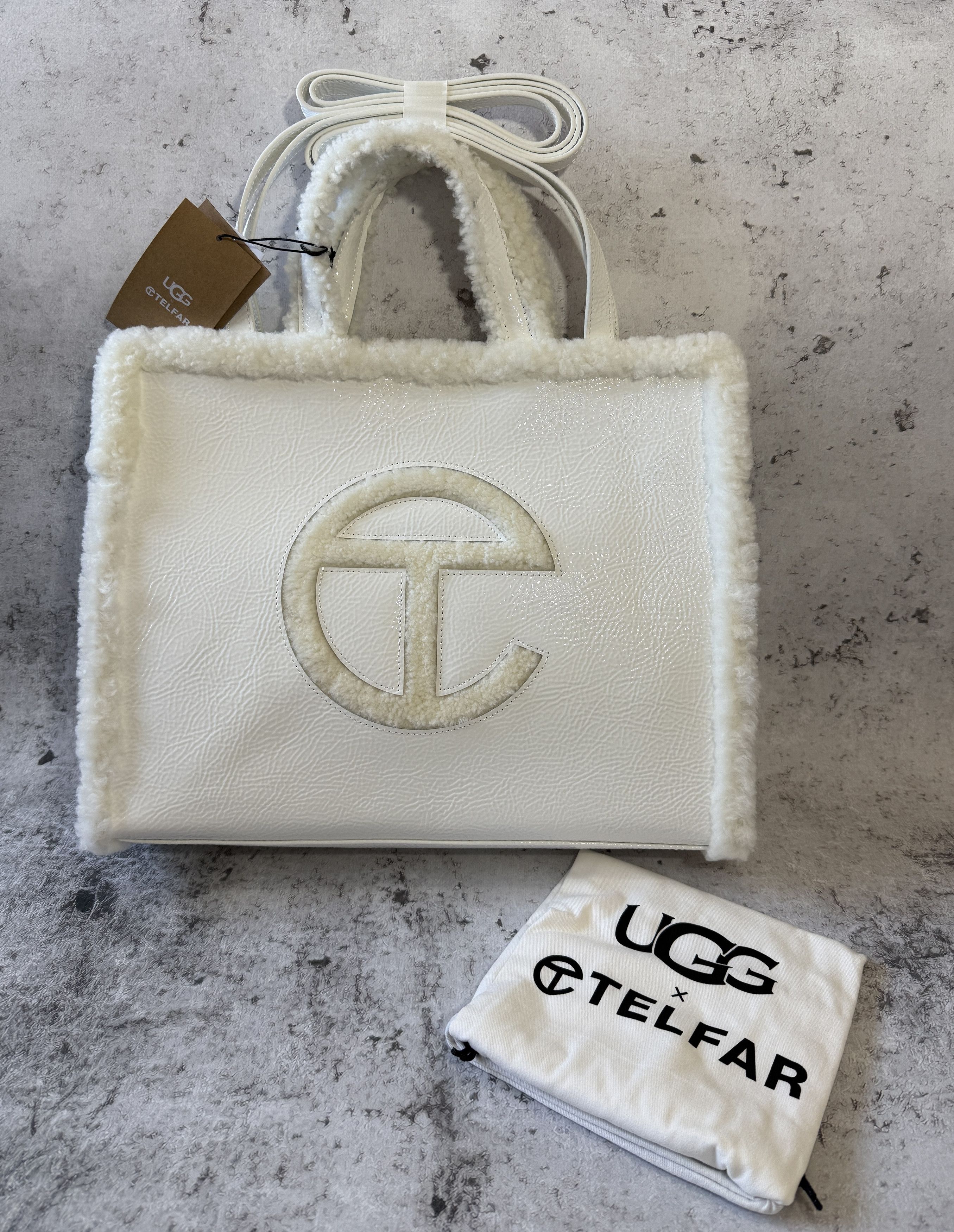 Telfar × Ugg UGG X TELFAR M SHOPPER CRINKLE WHITE O\S Size ONE SIZE - 1 Thumbnail
