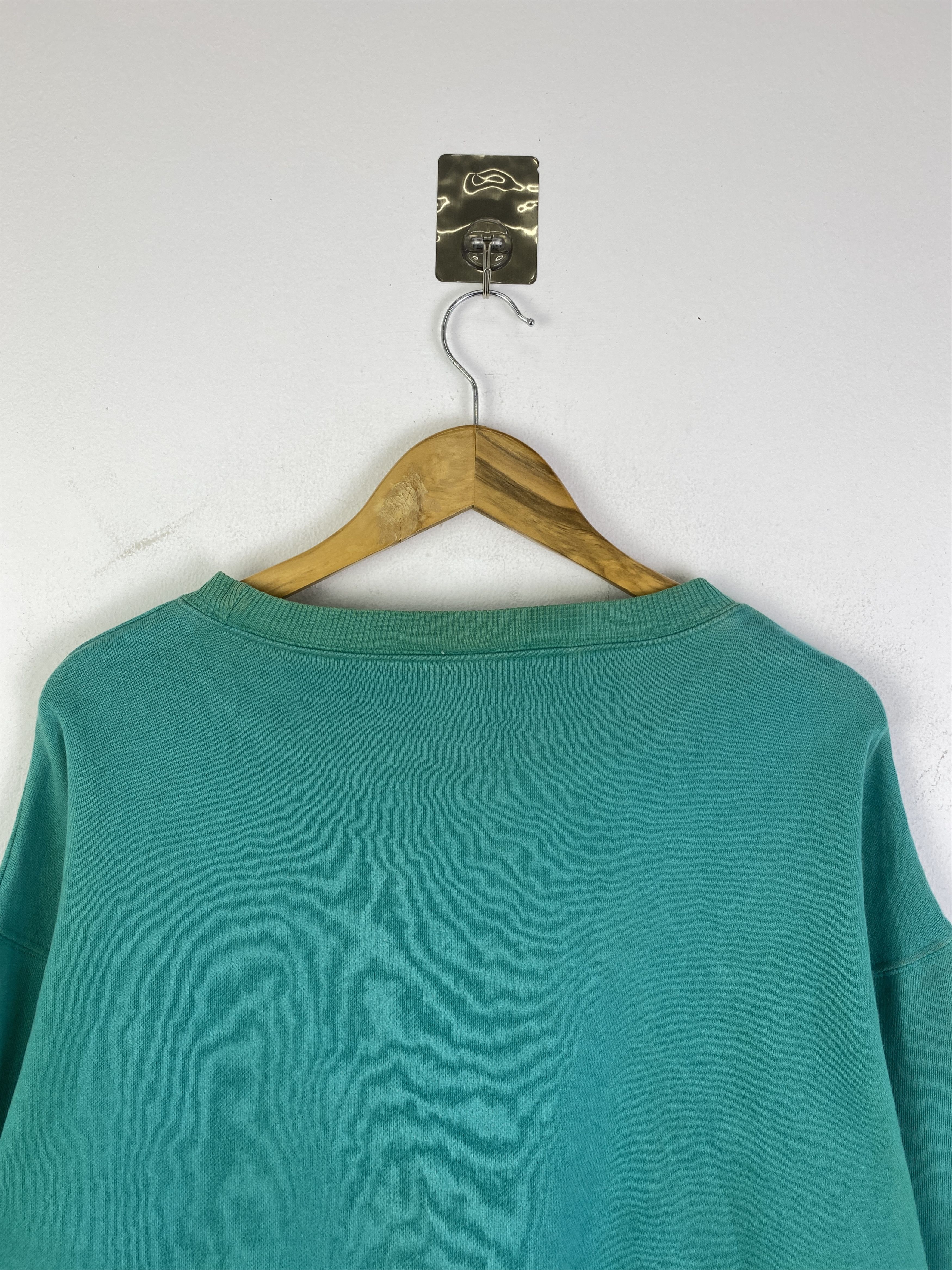 Vintage Vintage 90s Taiwan Spell Out Crewneck Sweatshirt SH0268 Size US L / EU 52-54 / 3 - 4 Thumbnail