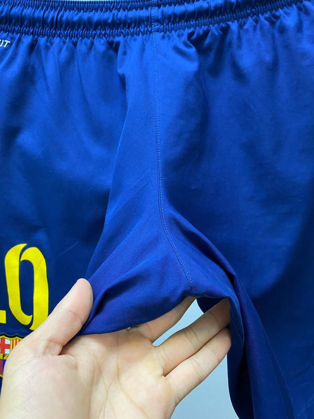 Nike 10# Messi Barcelona Nike Soccer Shorts Size US 34 / EU 50 - 9 Thumbnail