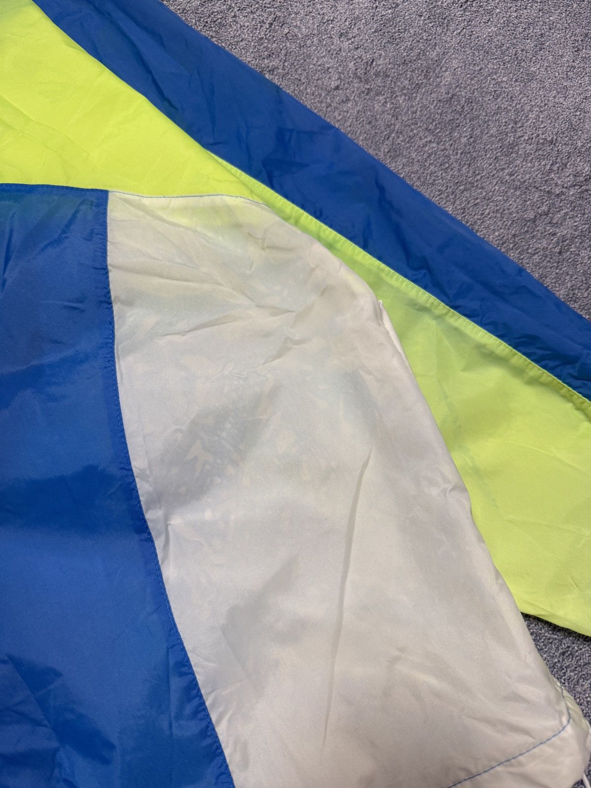 Nike × Vintage VINTAGE 90S NIKE NYLON JACKET Size US M / EU 48-50 / 2 - 5 Thumbnail