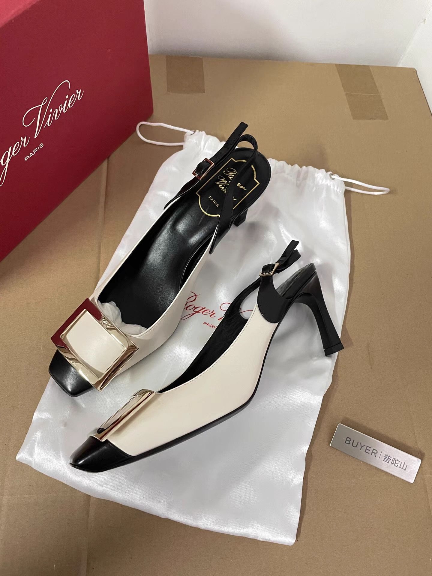 Roger Vivier Roger Vivier Square Toe Heels K6 Size US 8 / IT 38 - 3 Thumbnail
