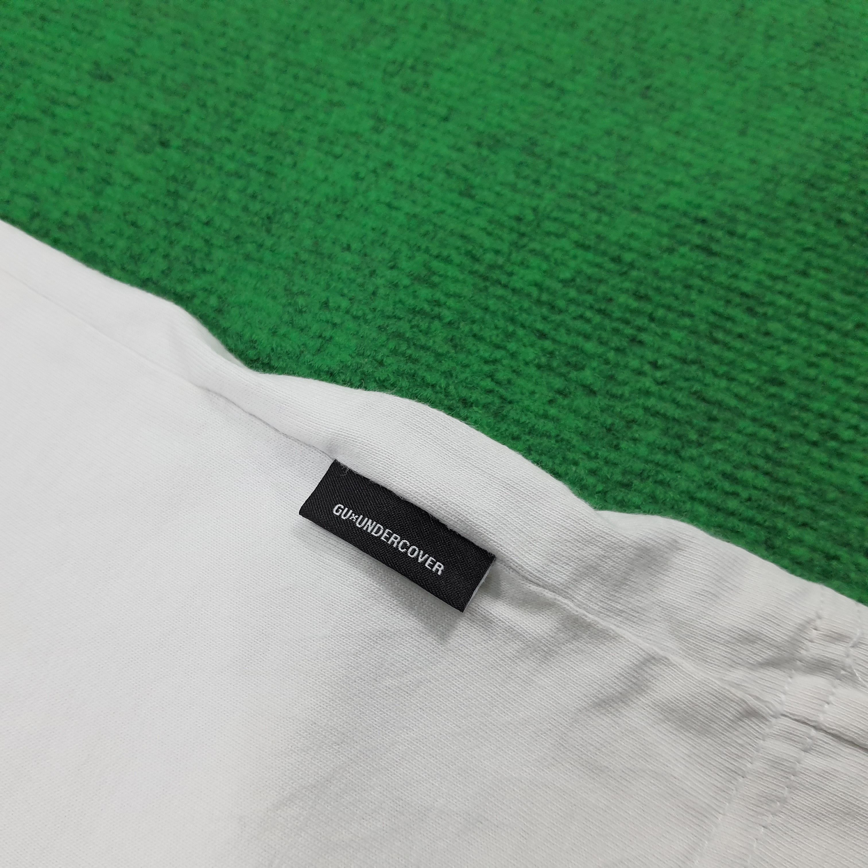 Japanese Brand × Vintage Vintage Undercover x GU Streetwear T-shirt Size US XL / EU 56 / 4 - 7 Thumbnail