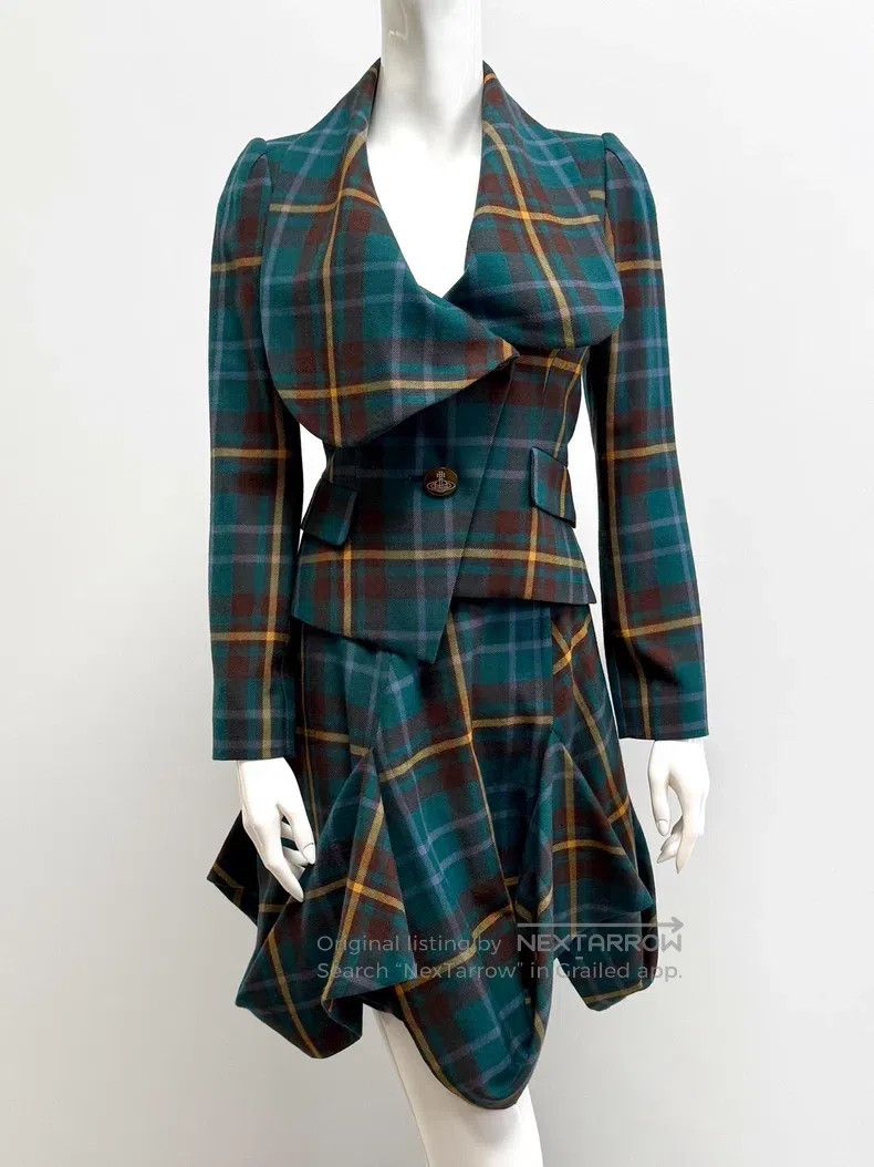 Vivienne Westwood Vivienne Westwood Blue-green checkered suit, heart-neck as Size L / US 10 / IT 46 - 1 Thumbnail