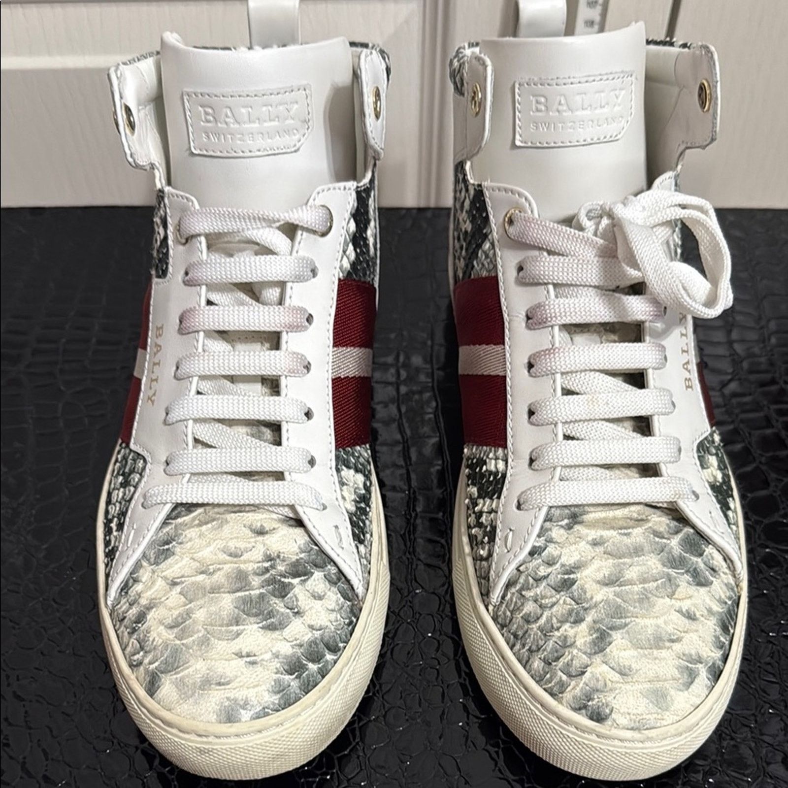 Bally Bally Hedern Snake Embossed White Leather High Top Sneakers Size US 9 / EU 42 - 2 Thumbnail