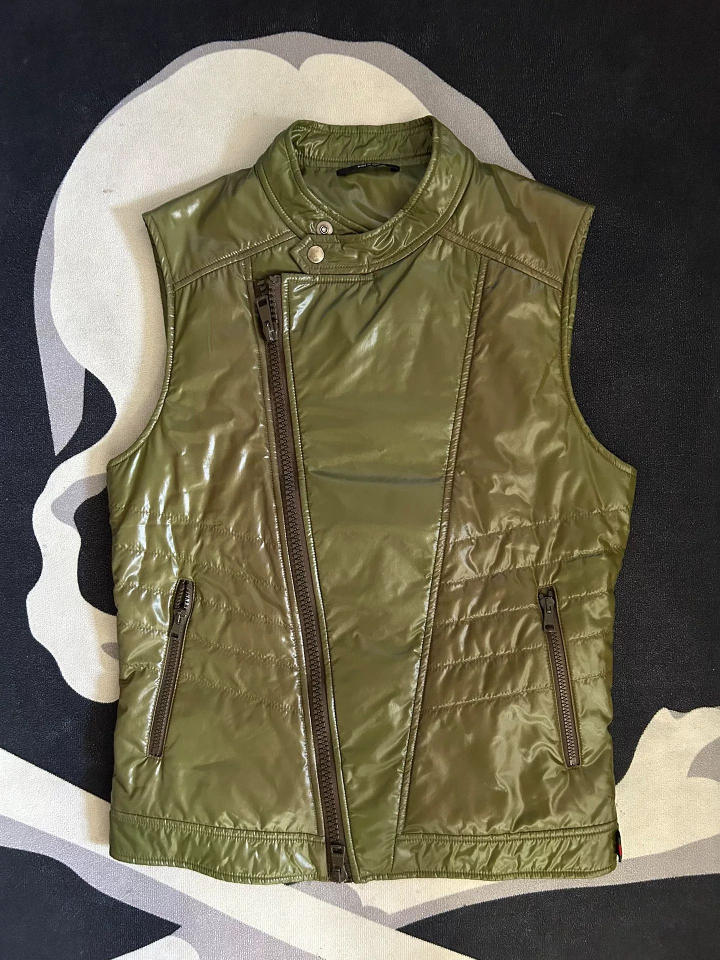 Gucci Gucci Olive Green Sleeveless Jacket Size US S / EU 44-46 / 1 - 1 Thumbnail