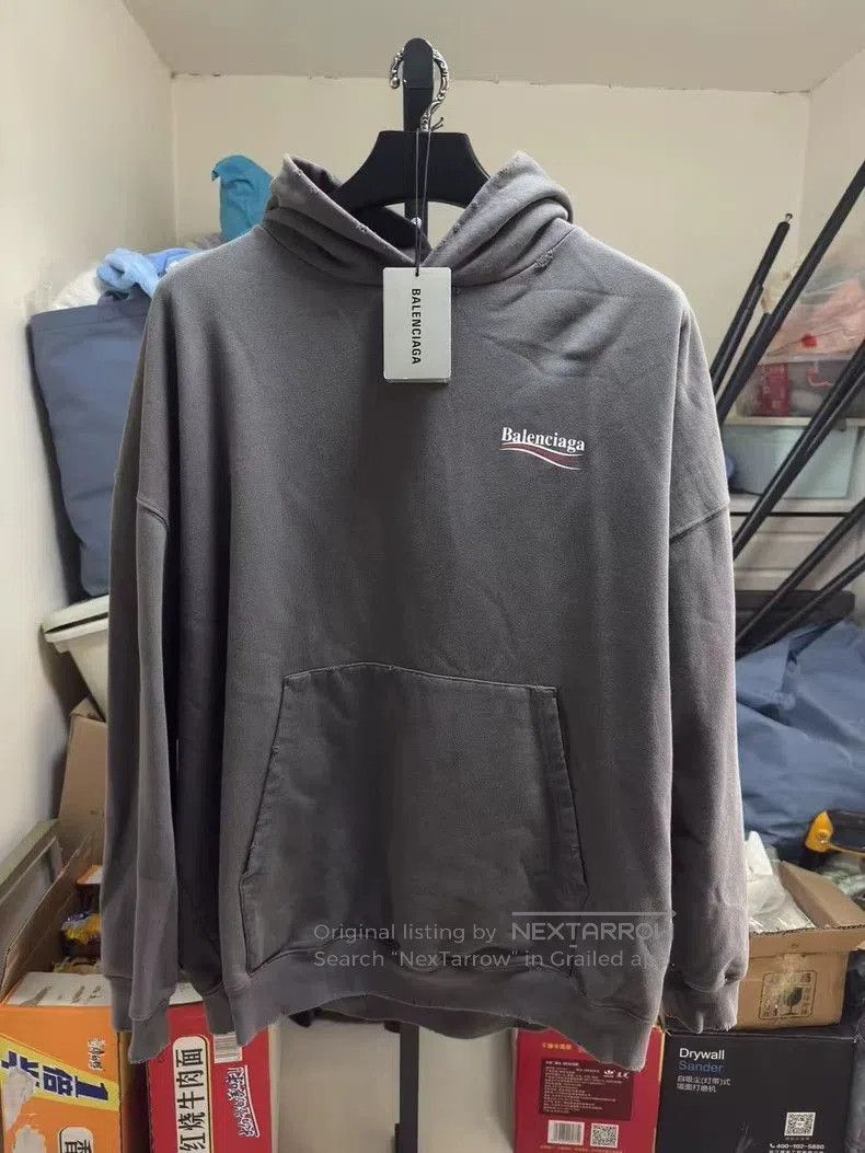 Balenciaga Balenciaga Gray Crackle Coke Sweatshirt. Size US XS / EU 42 / 0 - 1 Thumbnail